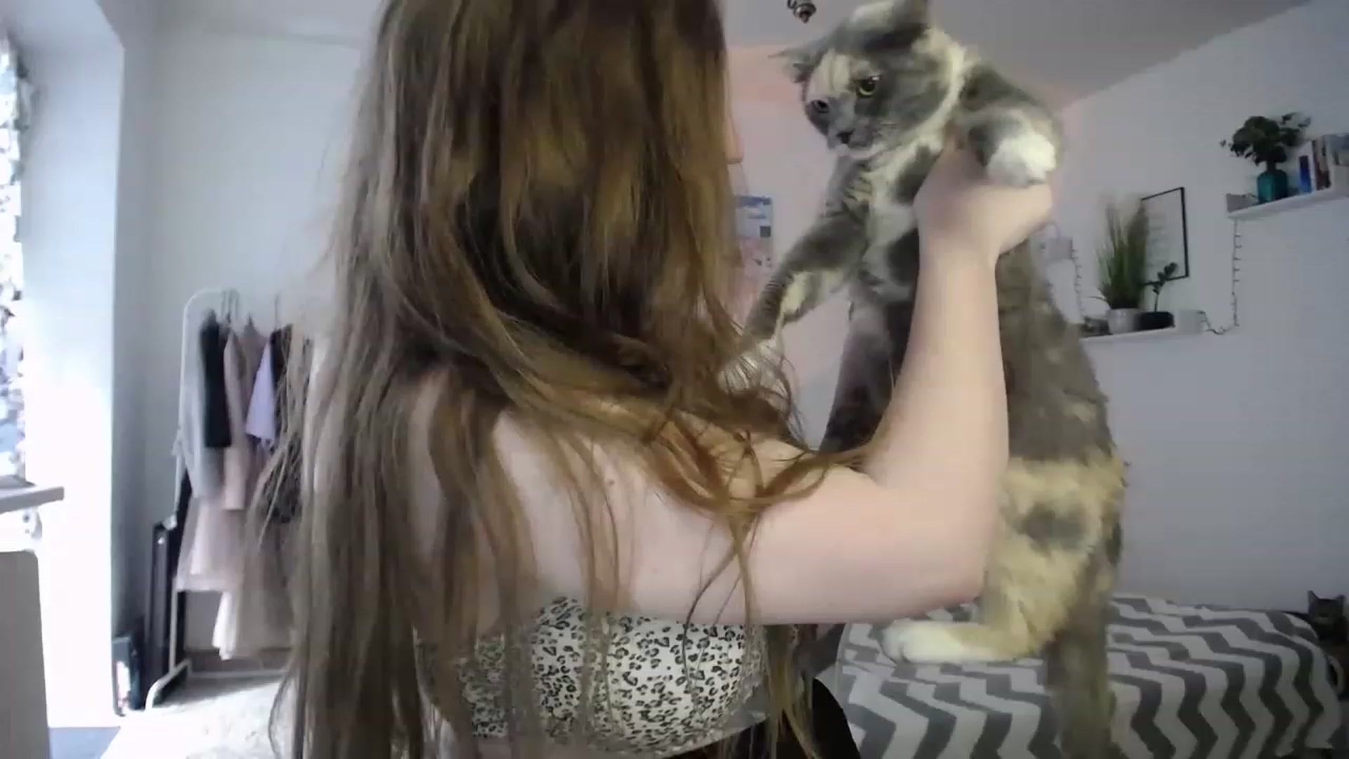 Gallery image thumbnail from BubbleQueeen's myfreecams stream on, 06/25/2023, 13:10 image 18 of 20