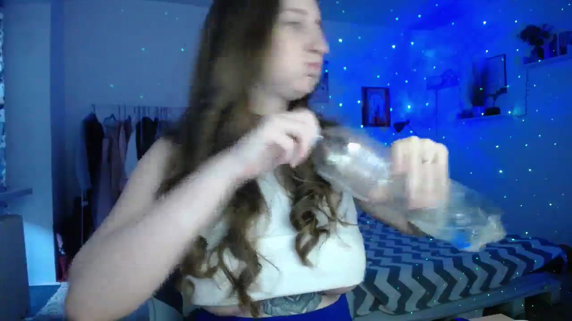 Gallery image thumbnail from BubbleQueeen's myfreecams stream on, 11/26/2023, 12:44 image 7 of 20