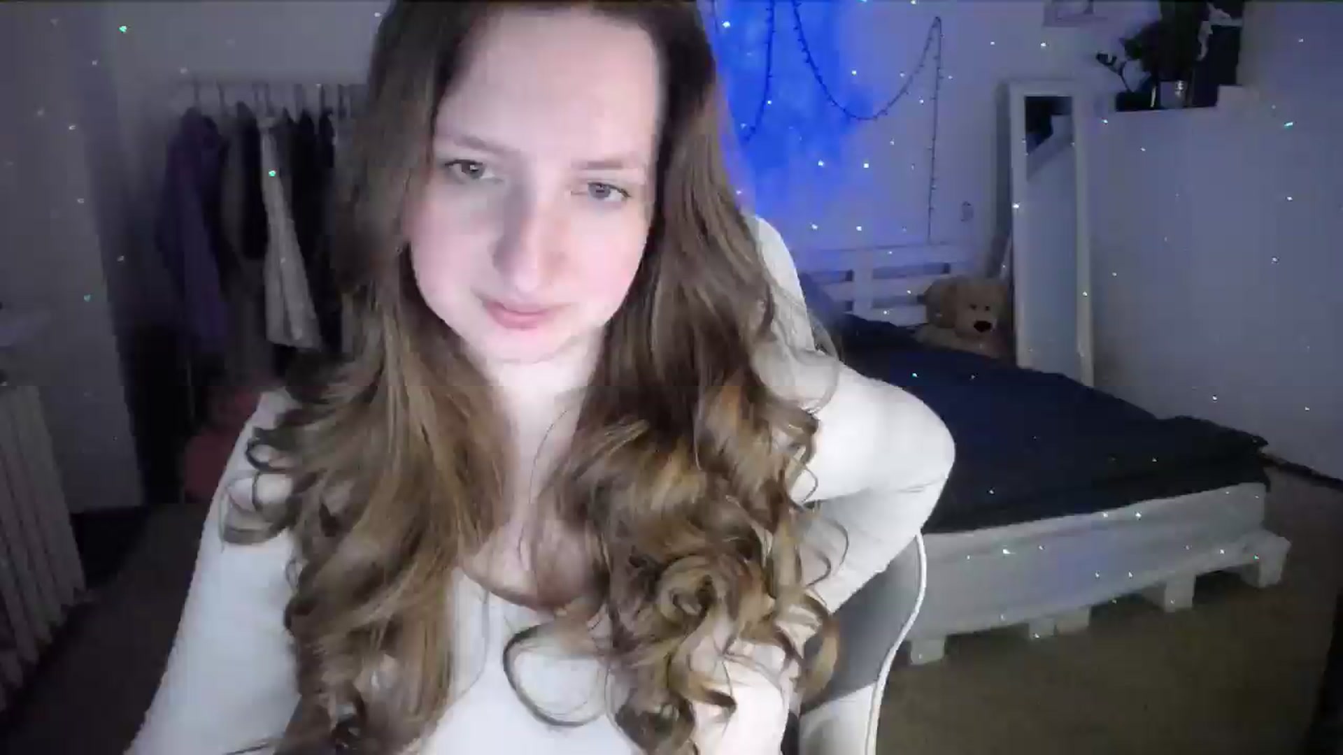 Gallery image thumbnail from BubbleQueeen's myfreecams stream on, 05/26/2025, 24:48 image 8 of 20
