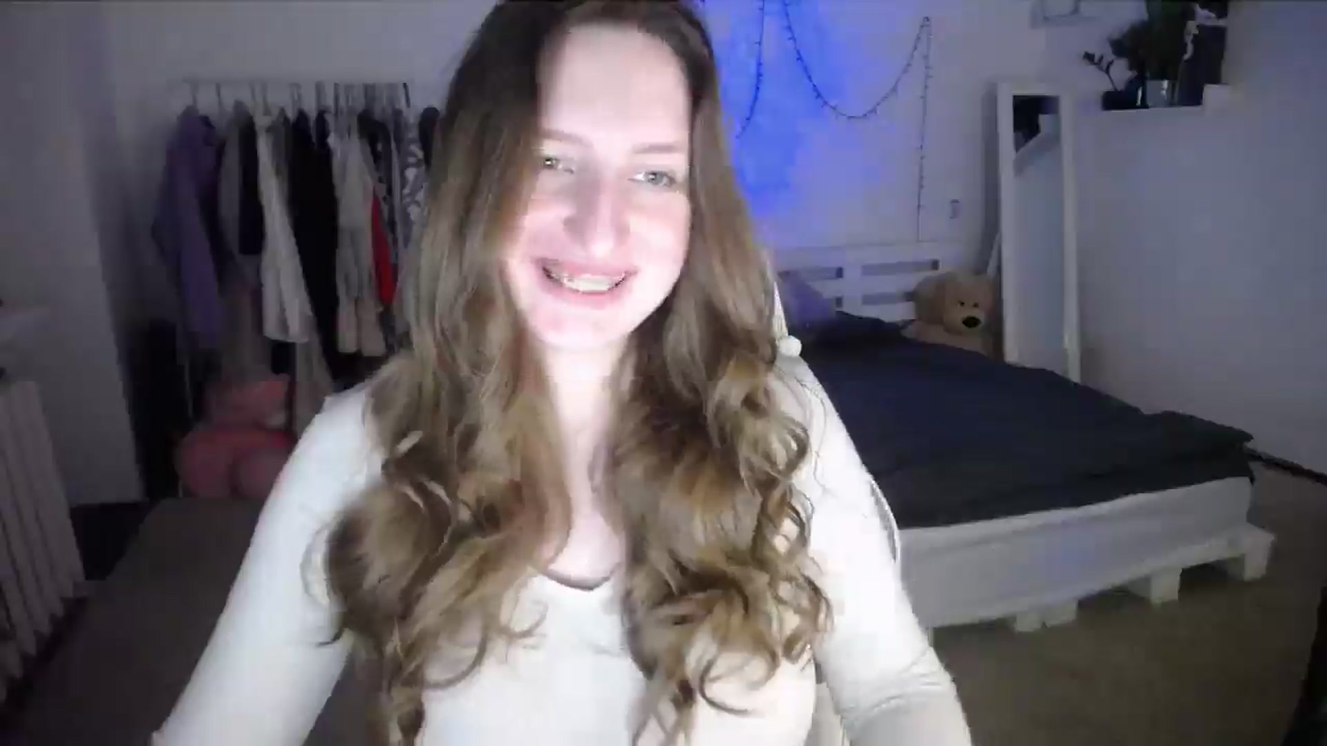 Gallery image thumbnail from BubbleQueeen's myfreecams stream on, 05/26/2025, 24:48 image 14 of 20