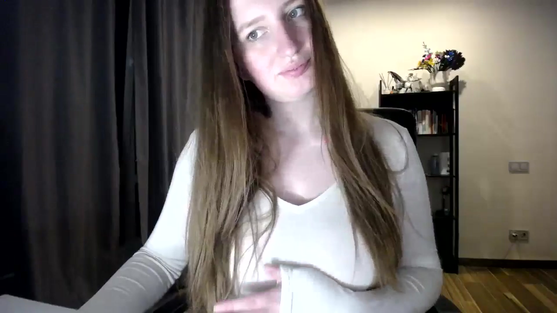 Gallery image thumbnail from BubbleQueeen's myfreecams stream on, 06/15/2025, 19:34 image 12 of 20