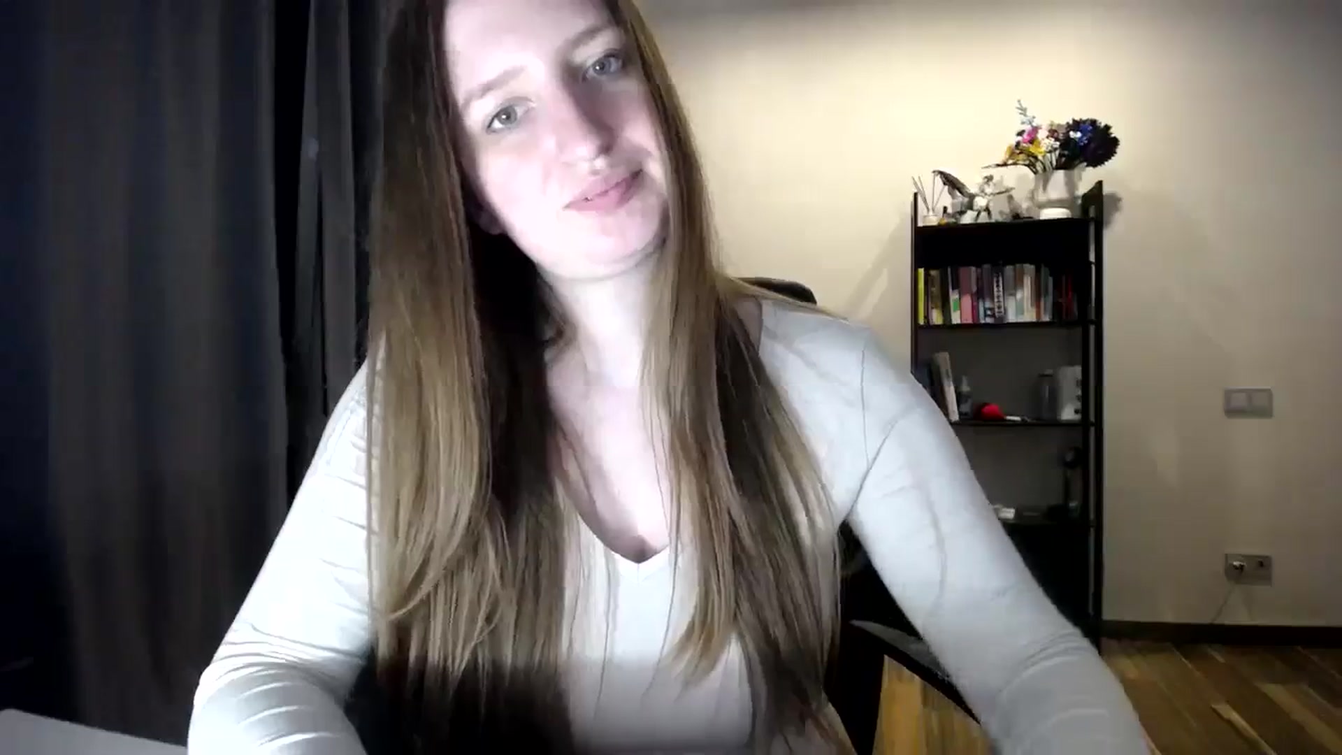Gallery image thumbnail from BubbleQueeen's myfreecams stream on, 06/15/2025, 20:02 image 3 of 20