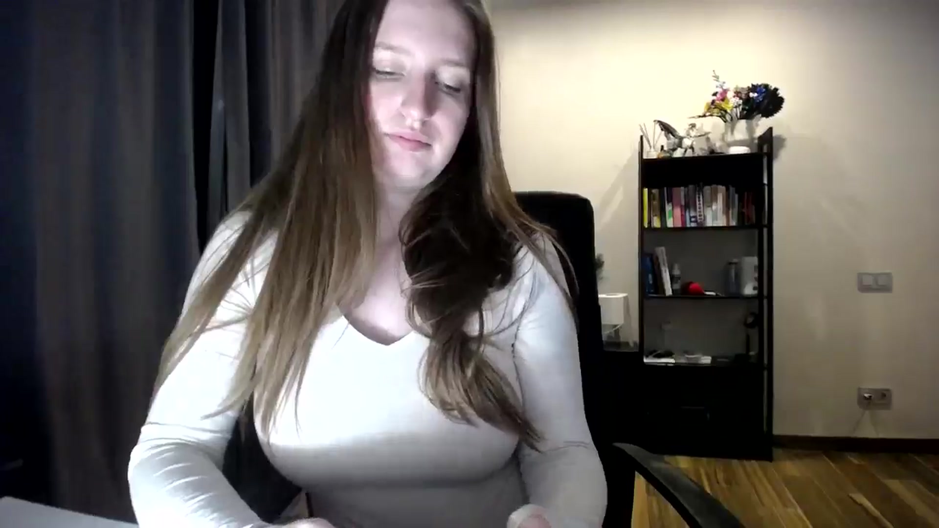 Gallery image thumbnail from BubbleQueeen's myfreecams stream on, 06/15/2025, 20:02 image 10 of 20