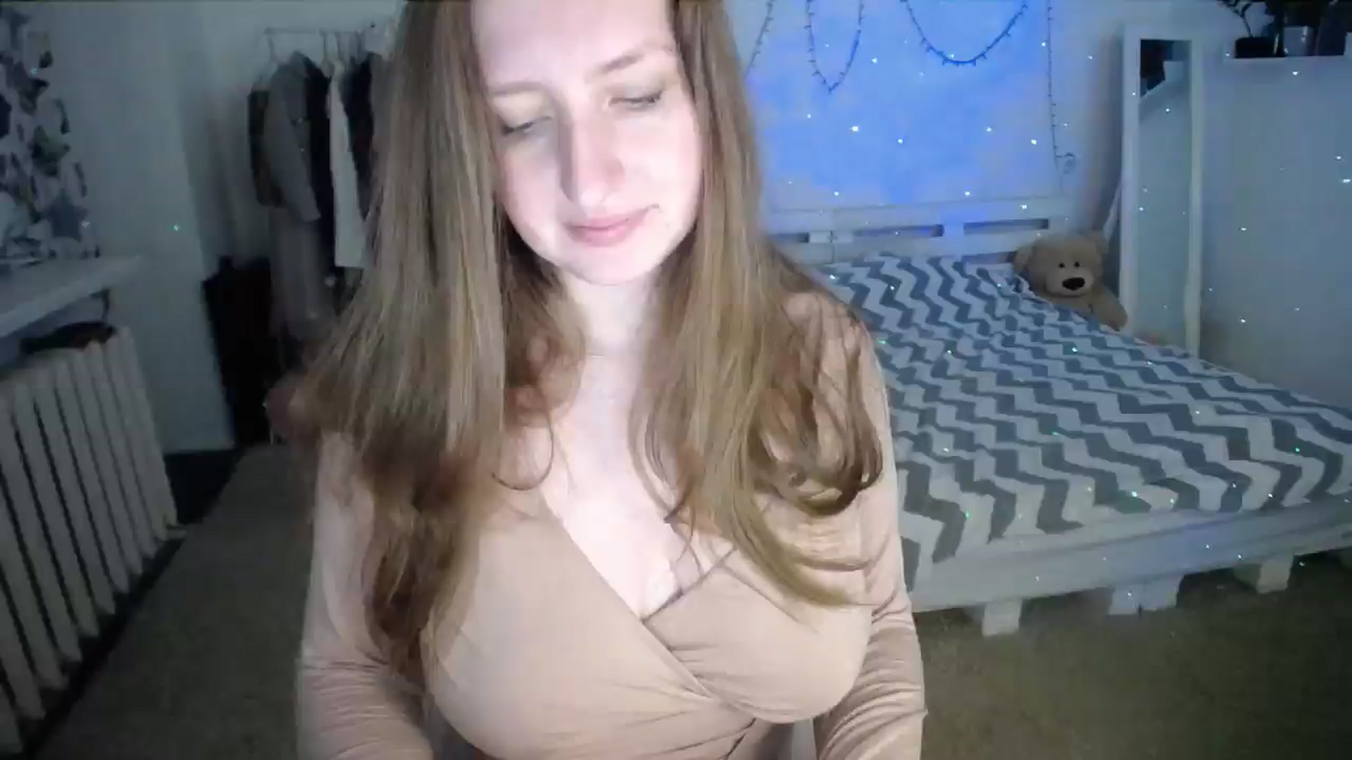 Gallery image thumbnail from BubbleQueeen's myfreecams stream on, 06/30/2025, 24:41 image 1 of 20