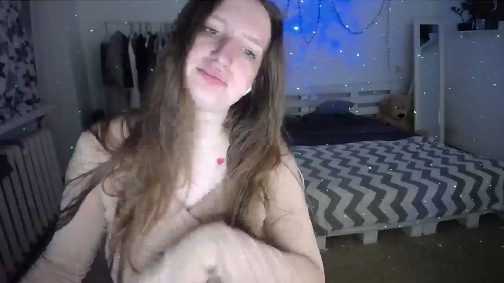 Gallery image thumbnail from BubbleQueeen's myfreecams stream on, 07/29/2025, 24:51 image 13 of 20