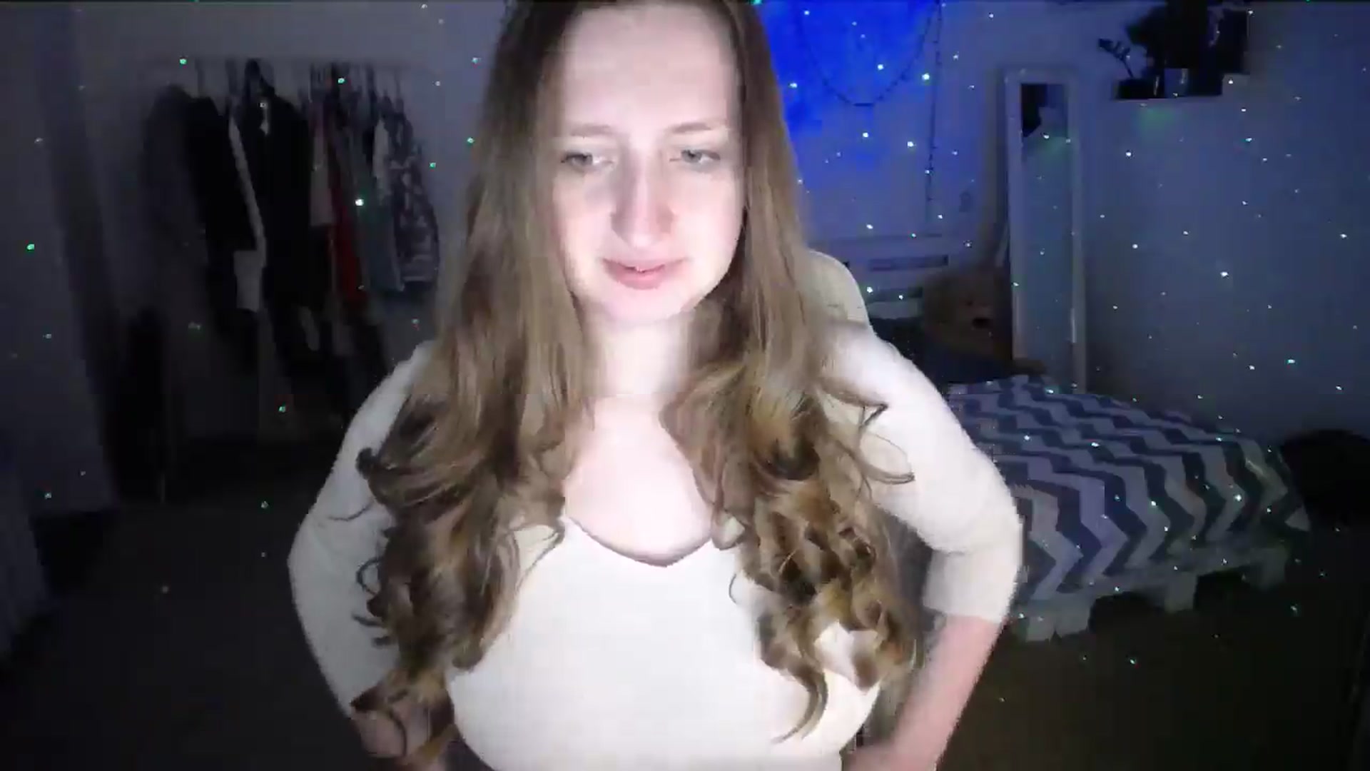 Gallery image thumbnail from BubbleQueeen's myfreecams stream on, 08/29/2025, 24:56 image 13 of 20