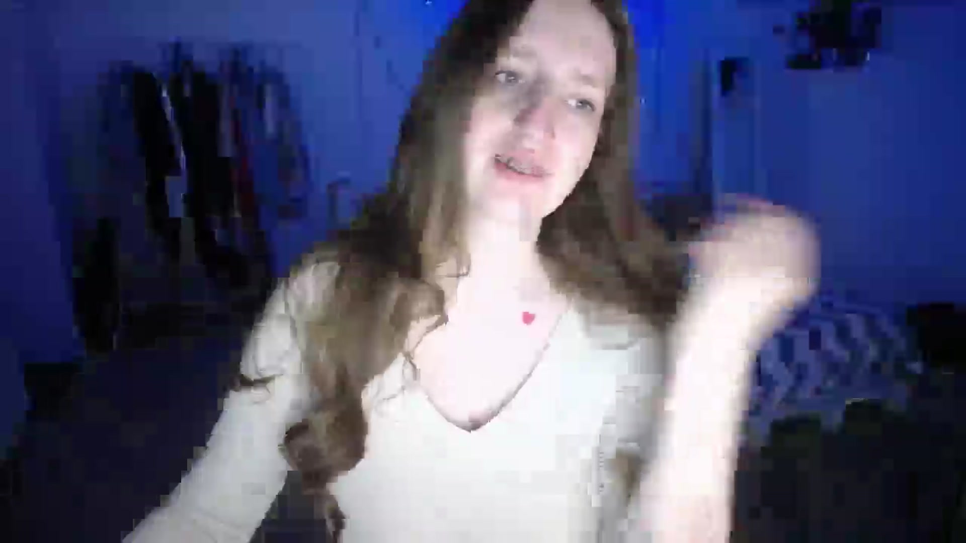 Gallery image thumbnail from BubbleQueeen's myfreecams stream on, 08/29/2025, 24:56 image 16 of 20