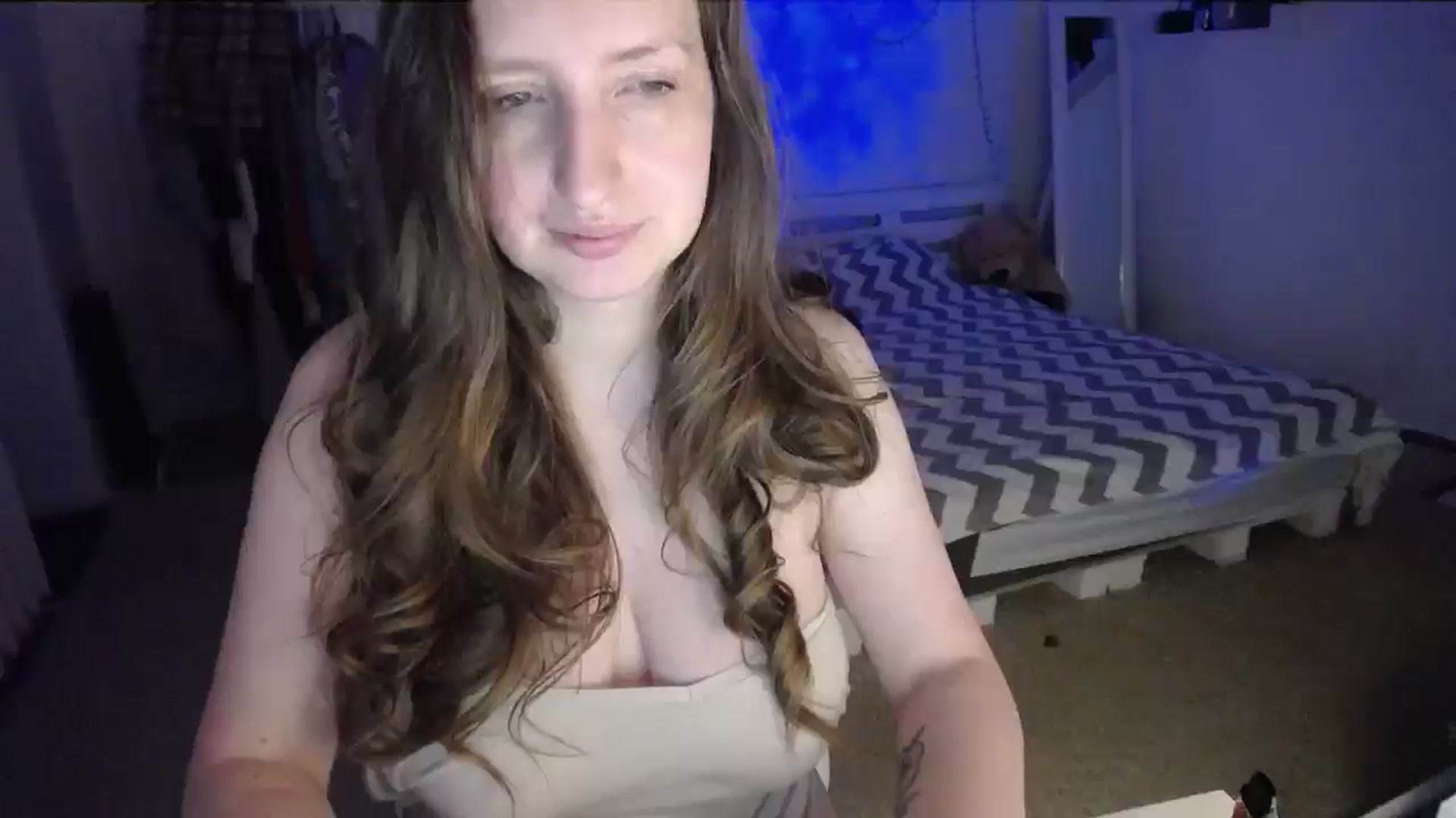 Gallery image thumbnail from BubbleQueeen's myfreecams stream on, 01/01/2026, 01:06 image 15 of 20