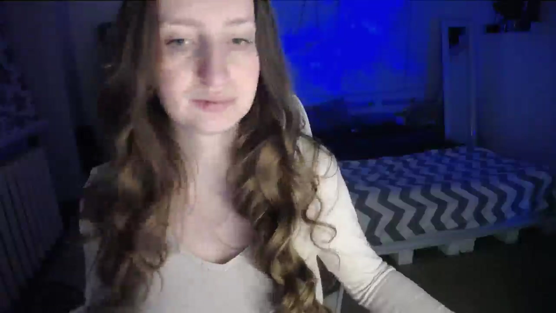 Gallery image thumbnail from BubbleQueeen's myfreecams stream on, 03/11/2026, 24:38 image 18 of 20