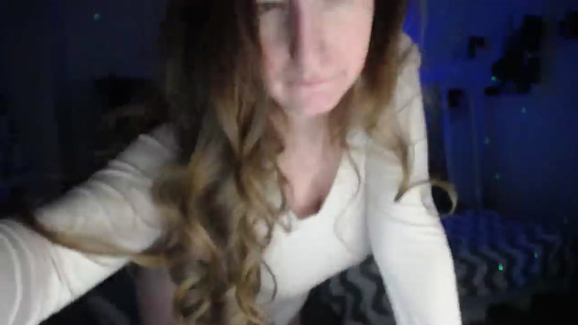 Gallery image thumbnail from BubbleQueeen's myfreecams stream on, 03/11/2026, 24:38 image 3 of 20