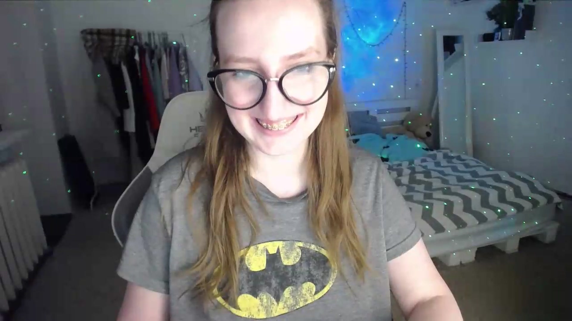 Gallery image thumbnail from BubbleQueeen's myfreecams stream on, 06/15/2026, 24:01 image 20 of 20