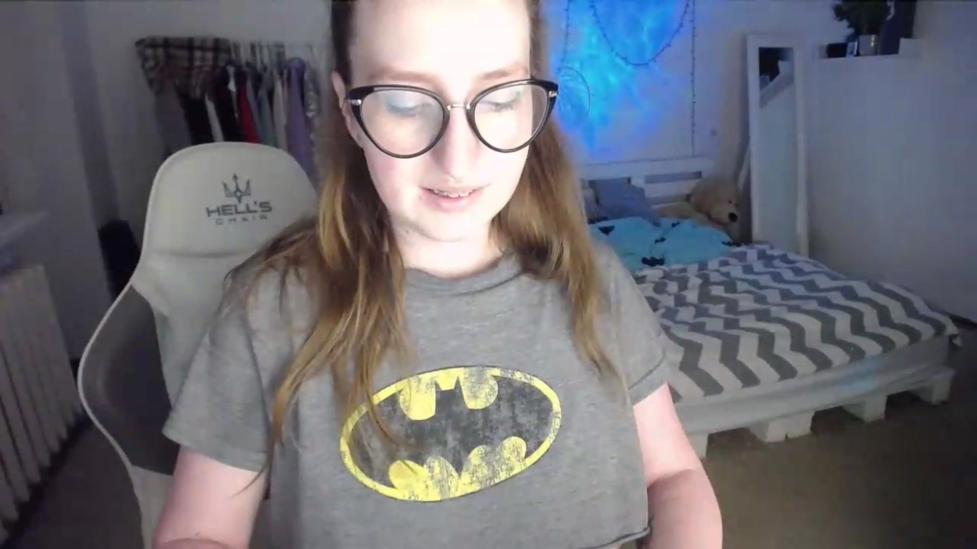 Gallery image thumbnail from BubbleQueeen's myfreecams stream on, 06/15/2026, 24:01 image 3 of 20