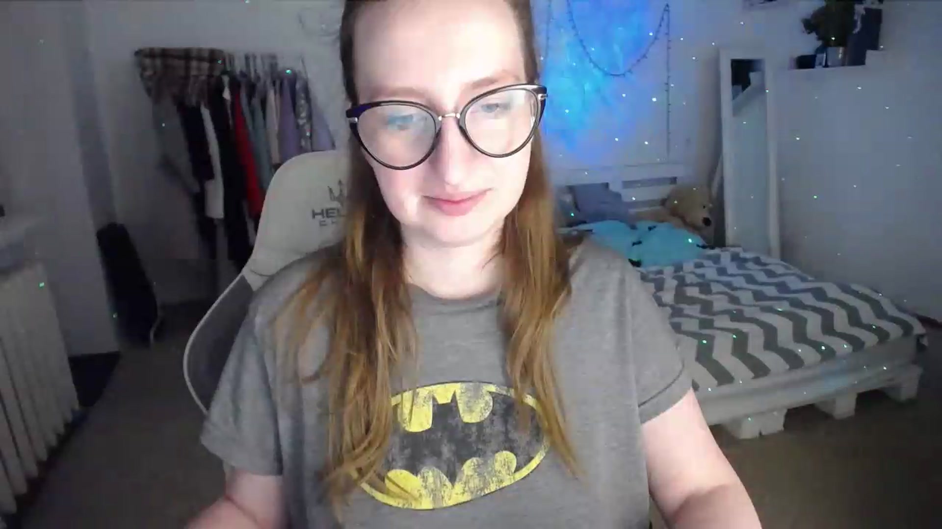 Gallery image thumbnail from BubbleQueeen's myfreecams stream on, 06/15/2026, 24:01 image 18 of 20