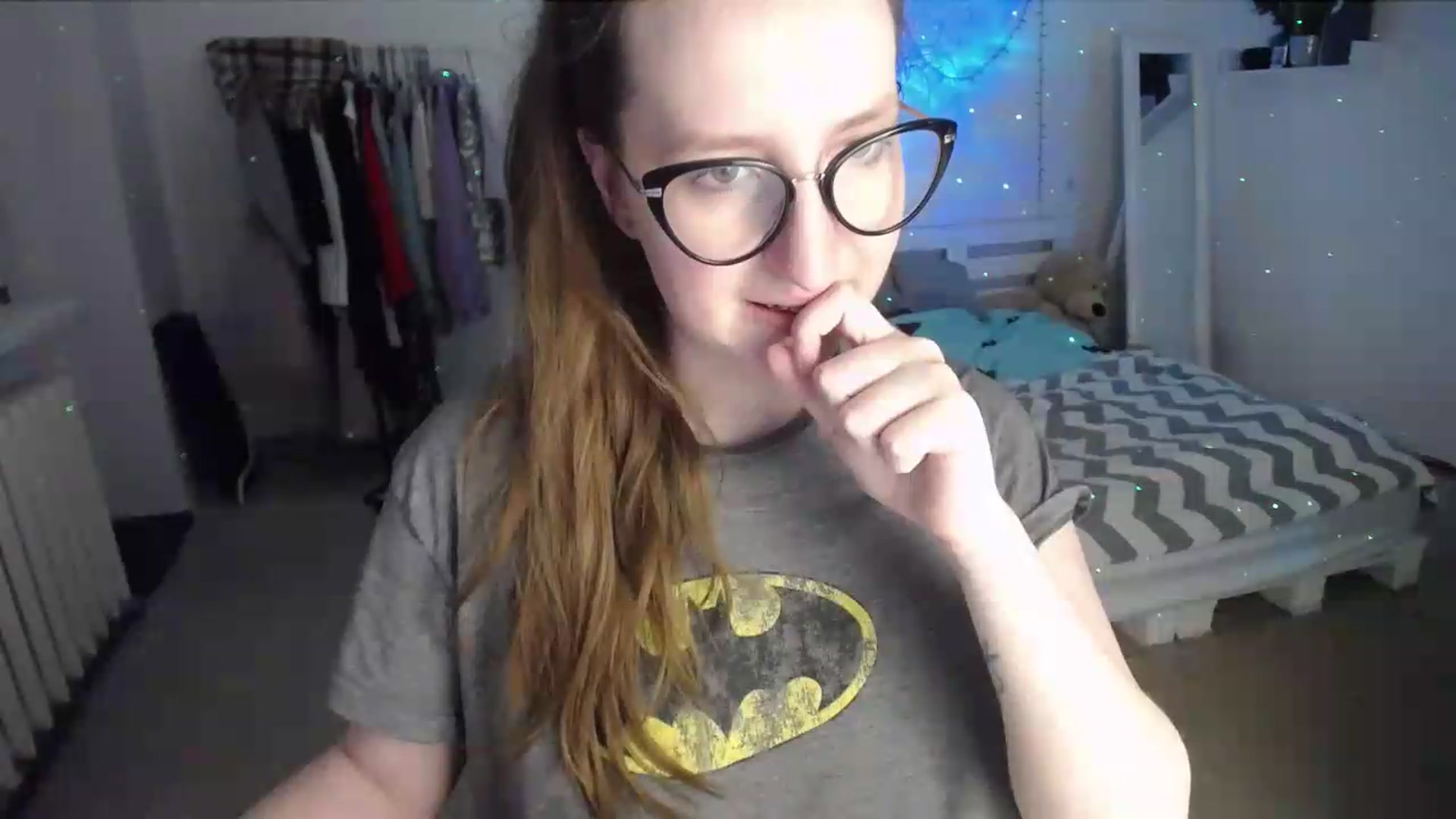 Gallery image thumbnail from BubbleQueeen's myfreecams stream on, 06/15/2026, 01:09 image 7 of 20