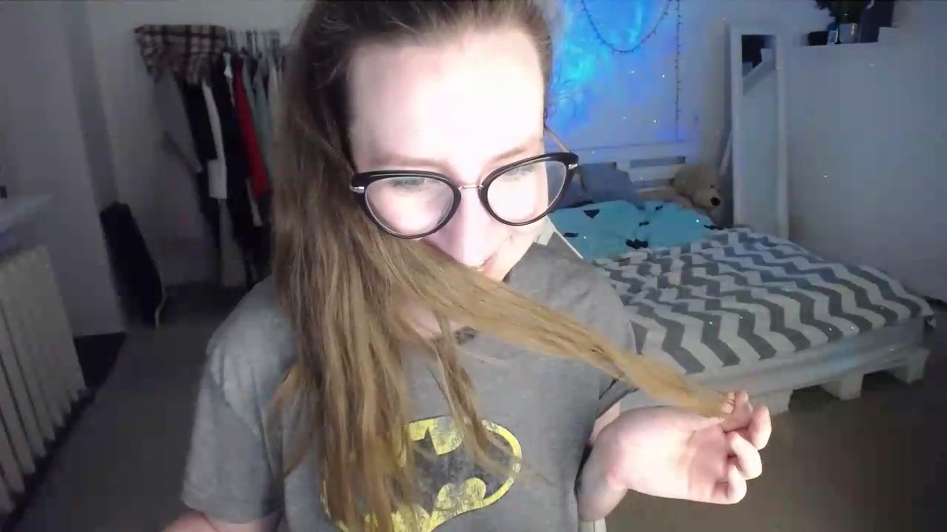 Gallery image thumbnail from BubbleQueeen's myfreecams stream on, 06/15/2026, 01:09 image 6 of 20