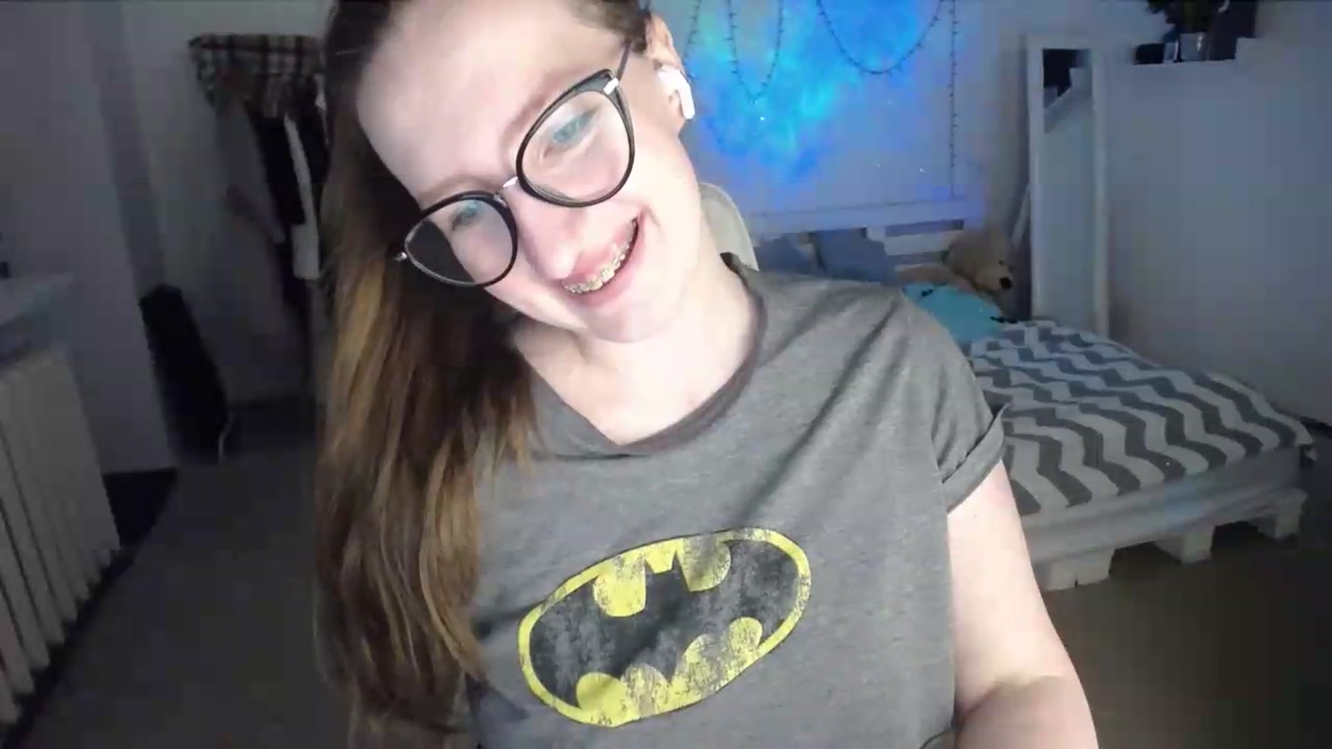 Gallery image thumbnail from BubbleQueeen's myfreecams stream on, 06/15/2026, 01:09 image 3 of 20