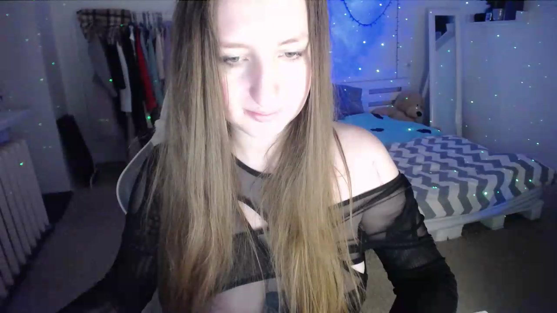 Gallery image thumbnail from BubbleQueeen's myfreecams stream on, 06/15/2026, 23:57 image 11 of 20