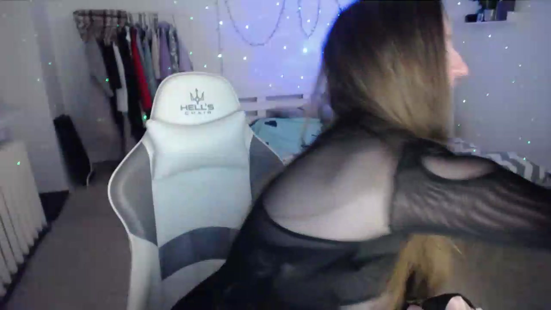 Gallery image thumbnail from BubbleQueeen's myfreecams stream on, 06/15/2026, 23:57 image 4 of 20
