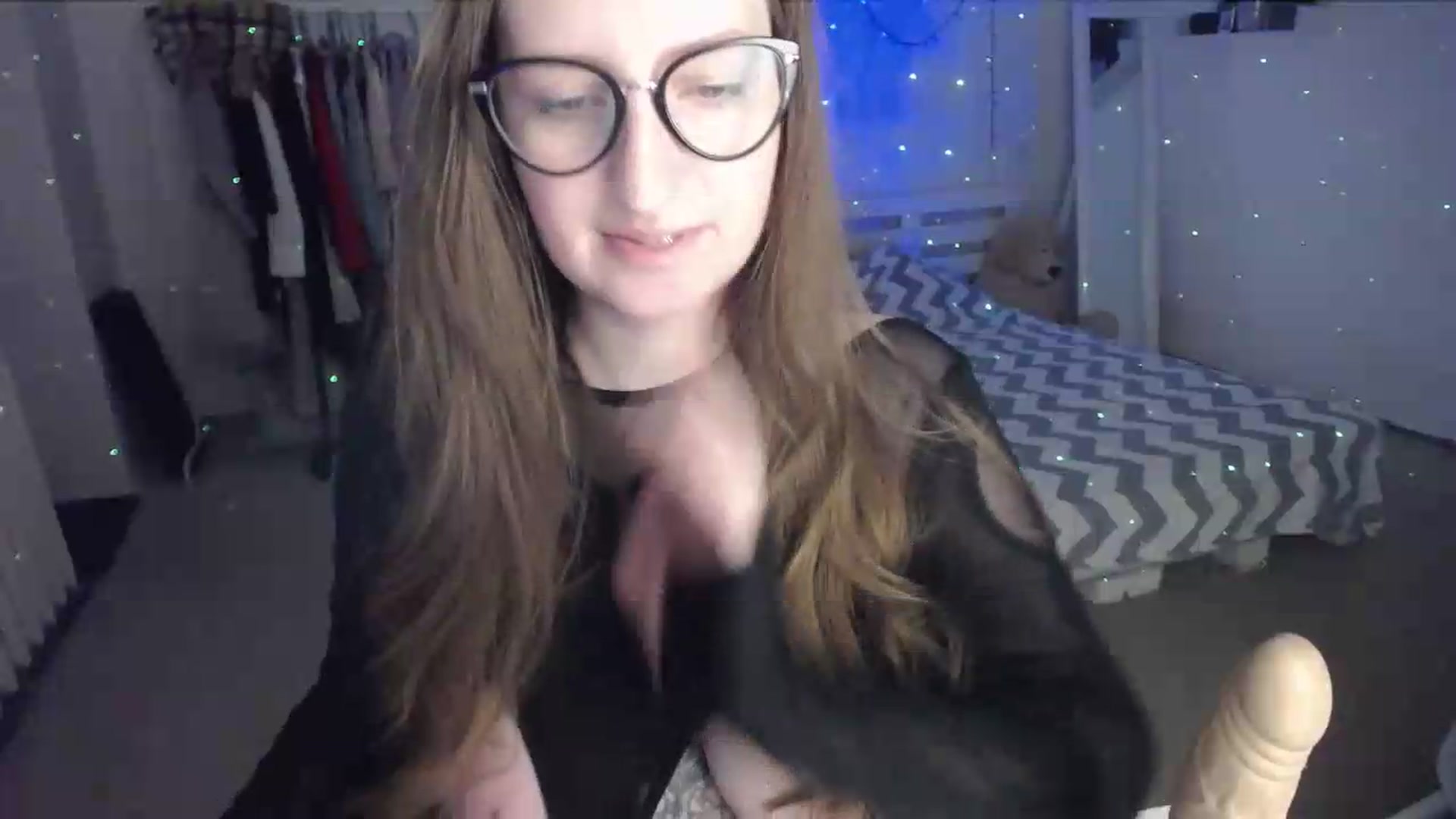 Gallery image thumbnail from BubbleQueeen's myfreecams stream on, 06/28/2026, 23:44 image 19 of 20