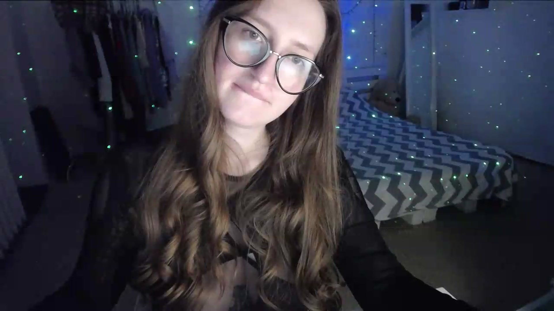 Gallery image thumbnail from BubbleQueeen's myfreecams stream on, 06/30/2026, 01:01 image 14 of 20