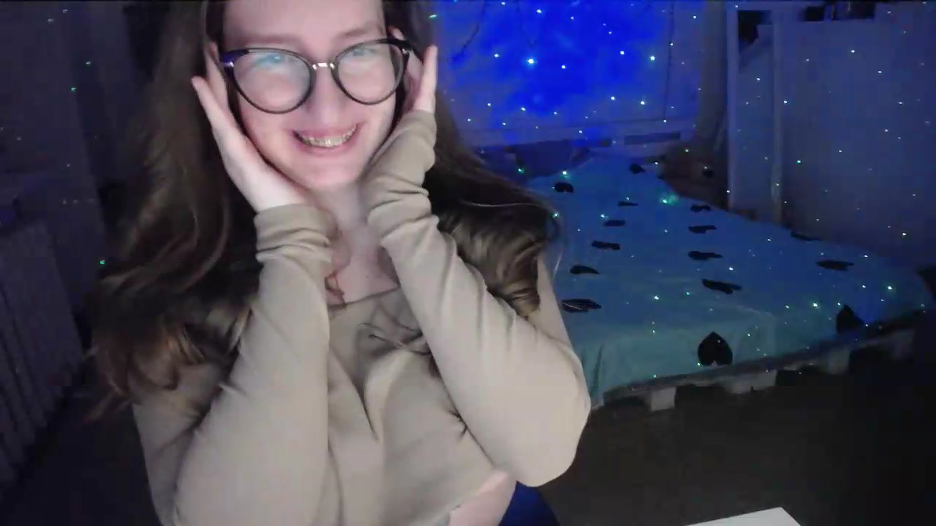 Gallery image thumbnail from BubbleQueeen's myfreecams stream on, 08/14/2026, 24:00 image 8 of 20