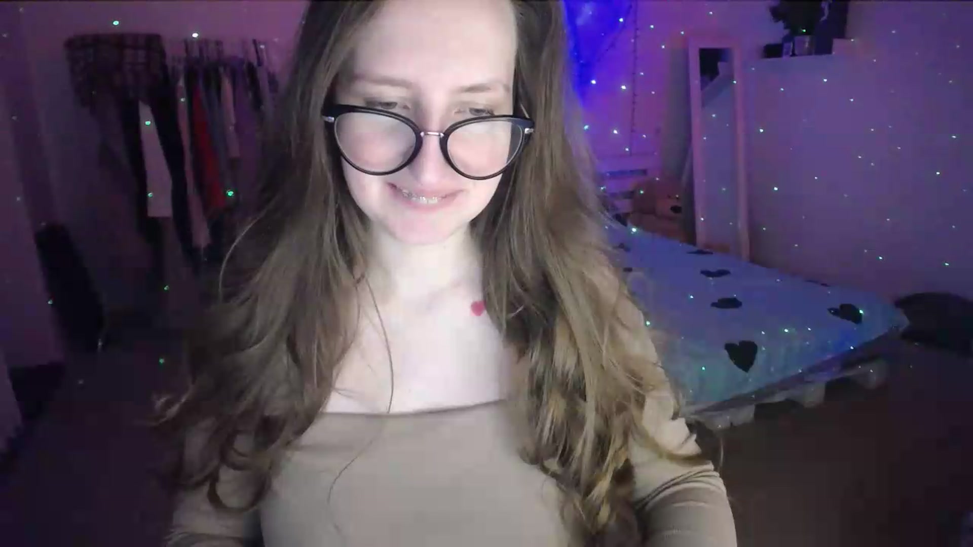 Gallery image thumbnail from BubbleQueeen's myfreecams stream on, 08/15/2026, 23:00 image 18 of 20