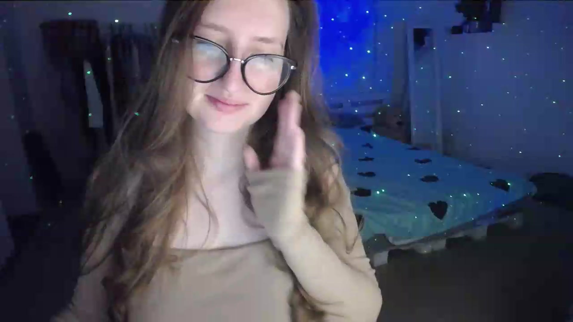 Gallery image thumbnail from BubbleQueeen's myfreecams stream on, 08/15/2026, 23:00 image 13 of 20