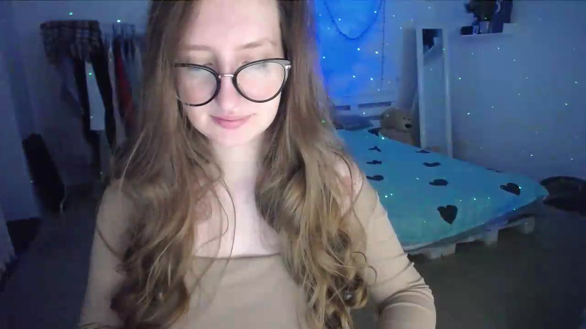 Gallery image thumbnail from BubbleQueeen's myfreecams stream on, 08/15/2026, 23:00 image 15 of 20