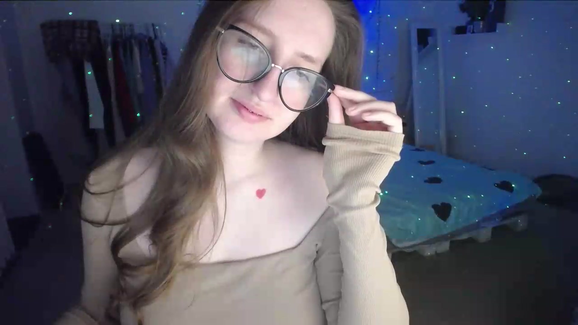 Gallery image thumbnail from BubbleQueeen's myfreecams stream on, 08/15/2026, 23:00 image 12 of 20