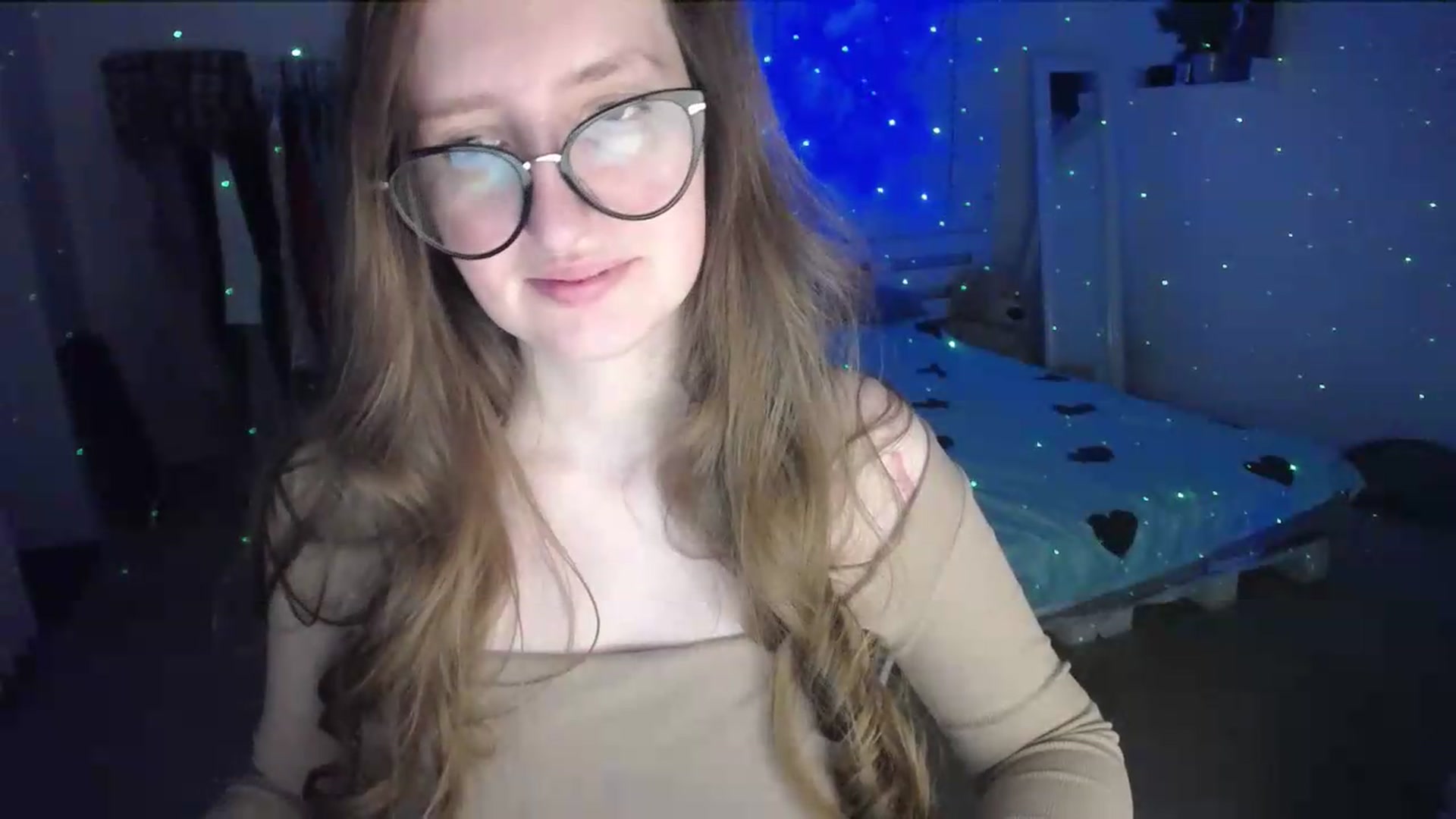 Gallery image thumbnail from BubbleQueeen's myfreecams stream on, 08/15/2026, 23:00 image 11 of 20
