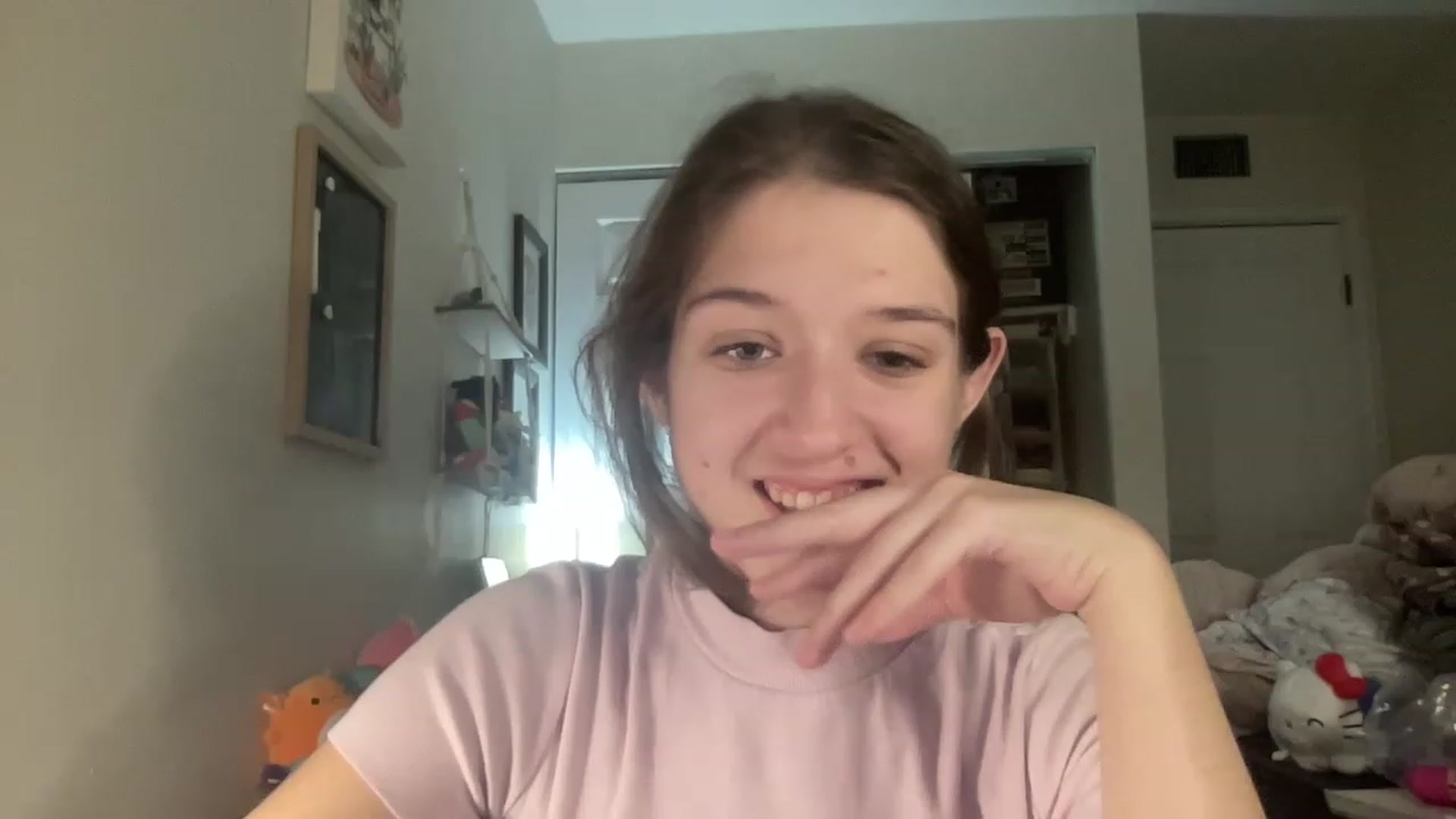 Gallery image thumbnail from Bubbleyum1's myfreecams stream on, 12/15/2022, 24:06 image 9 of 20