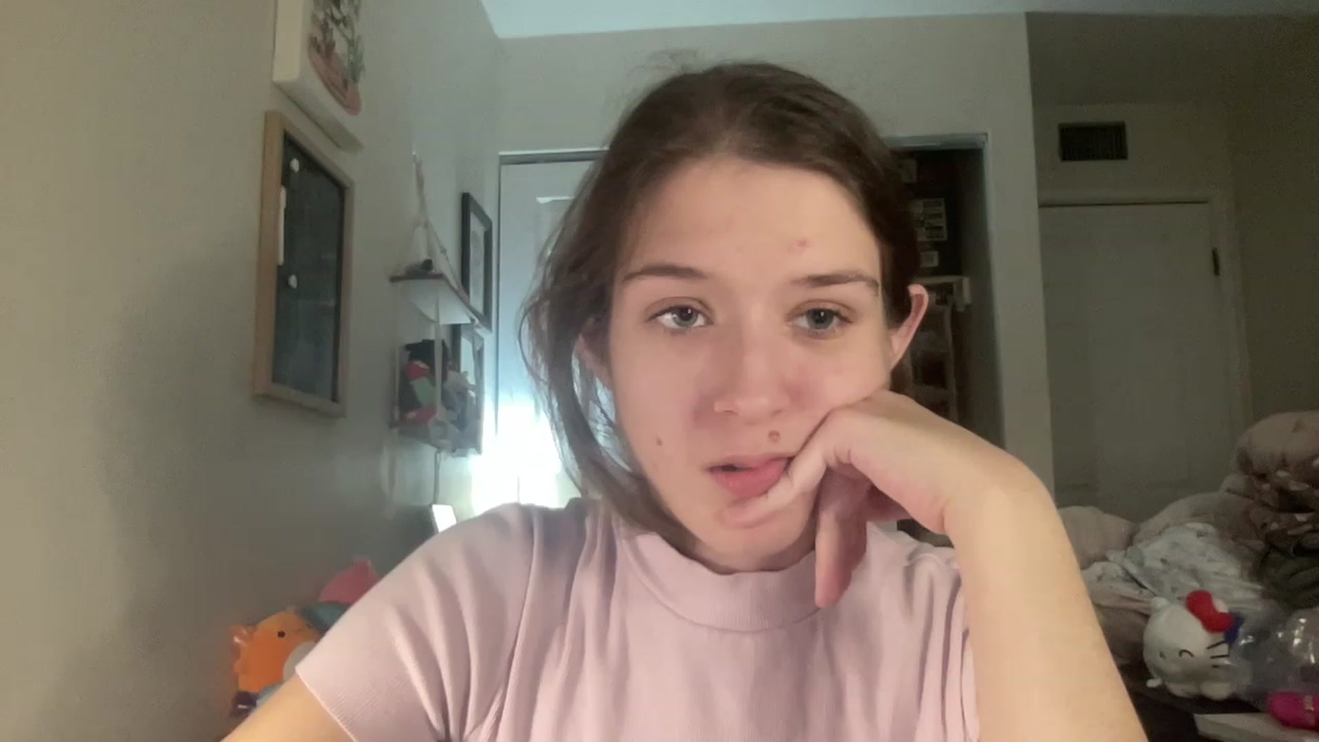 Gallery image thumbnail from Bubbleyum1's myfreecams stream on, 12/15/2022, 24:06 image 2 of 20