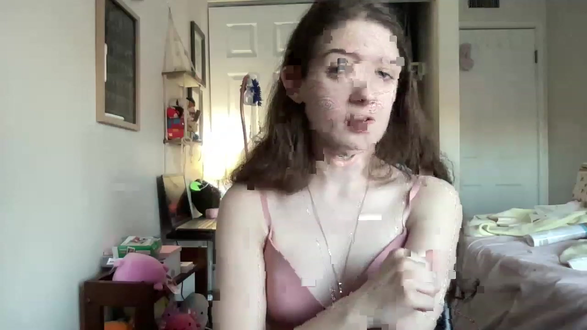Gallery image thumbnail from Bubbleyum1's myfreecams stream on, 03/20/2023, 22:59 image 8 of 20
