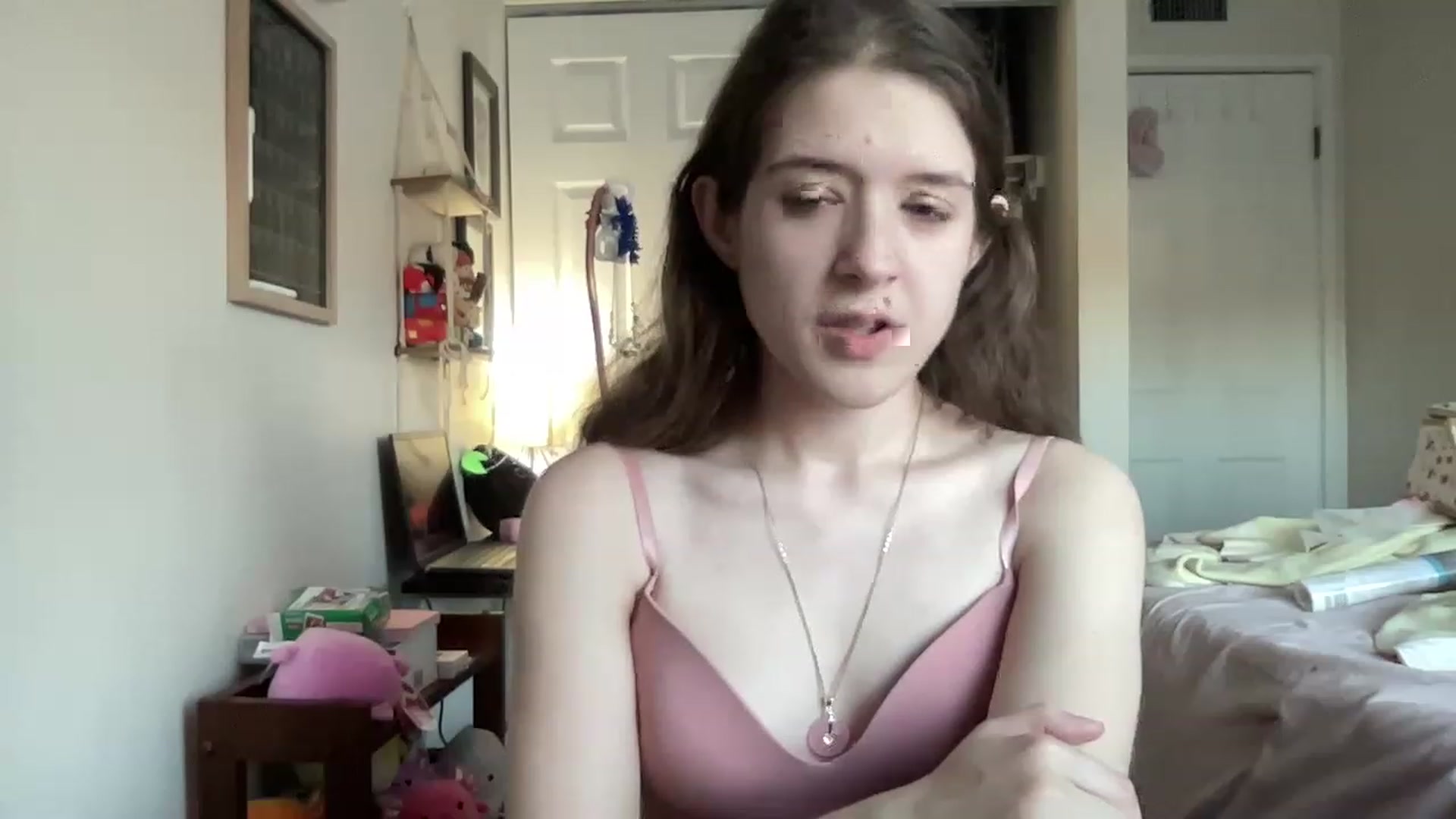 Gallery image thumbnail from Bubbleyum1's myfreecams stream on, 03/20/2023, 22:59 image 4 of 20