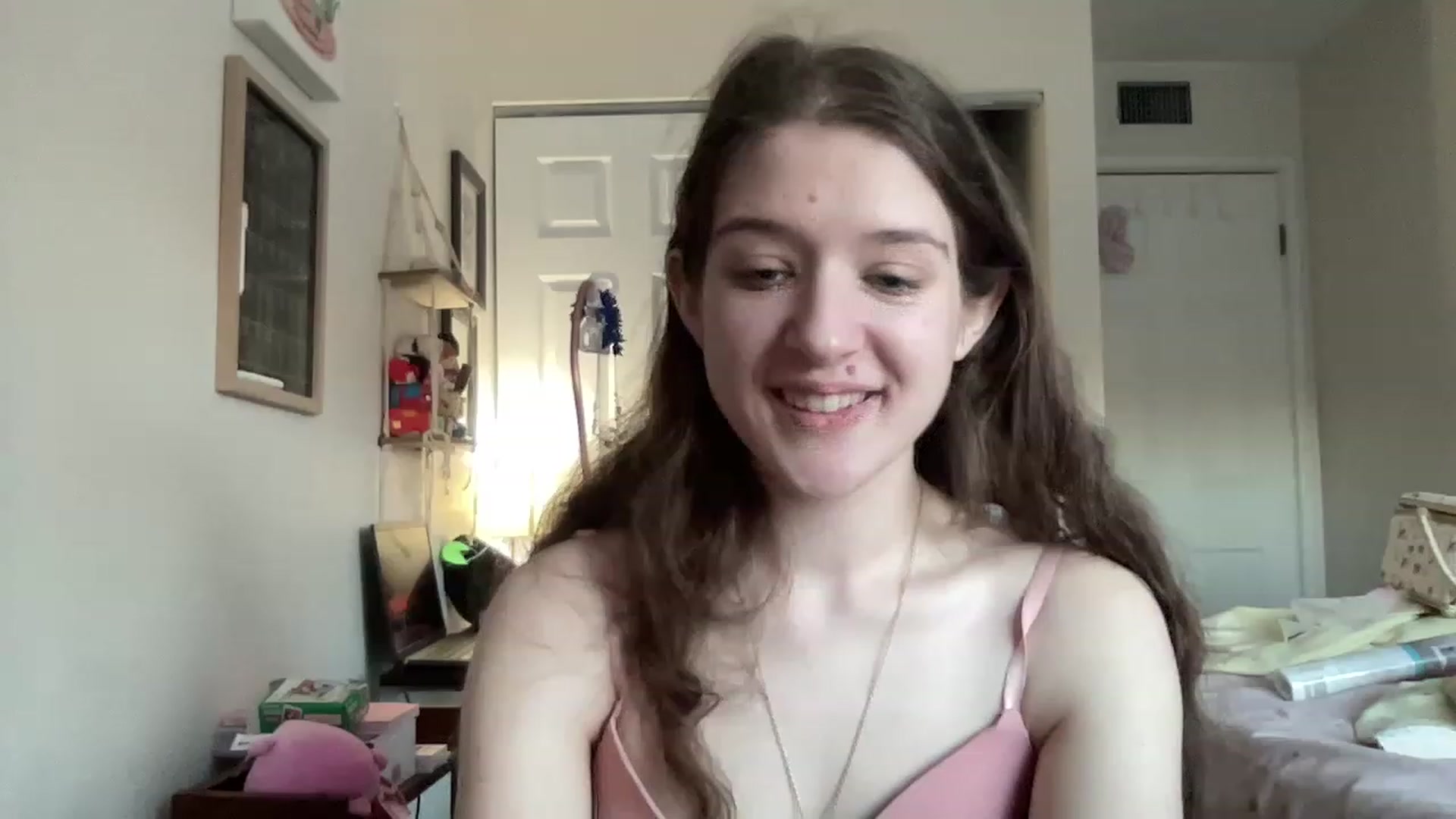 Gallery image thumbnail from Bubbleyum1's myfreecams stream on, 03/20/2023, 22:59 image 20 of 20