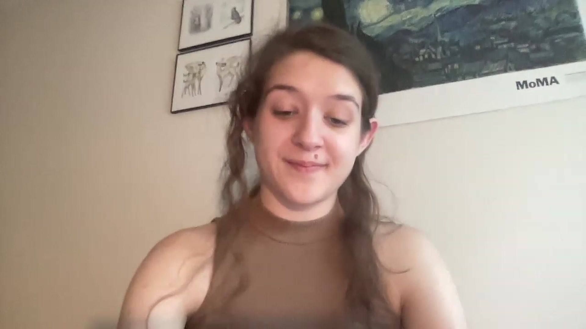 Gallery image thumbnail from Bubbleyum1's myfreecams stream on, 05/17/2023, 22:05 image 8 of 20