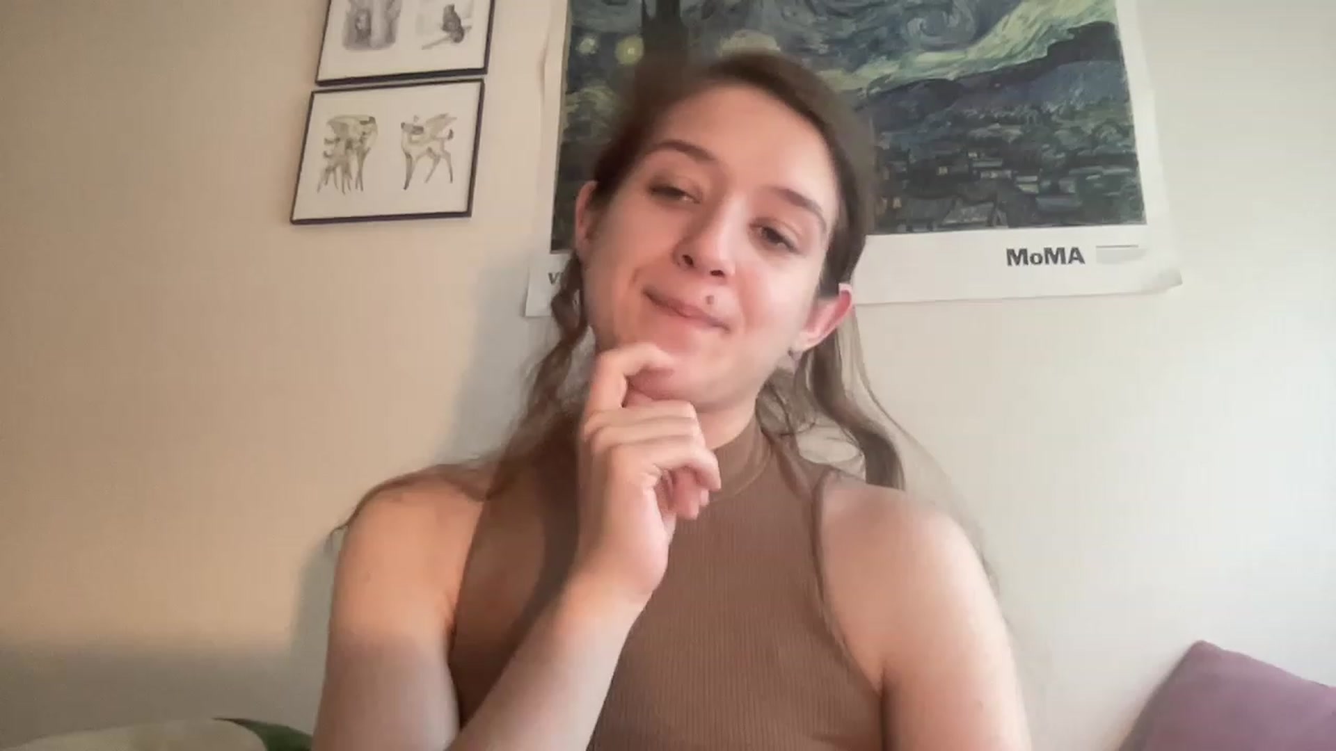 Gallery image thumbnail from Bubbleyum1's myfreecams stream on, 05/17/2023, 22:05 image 1 of 20