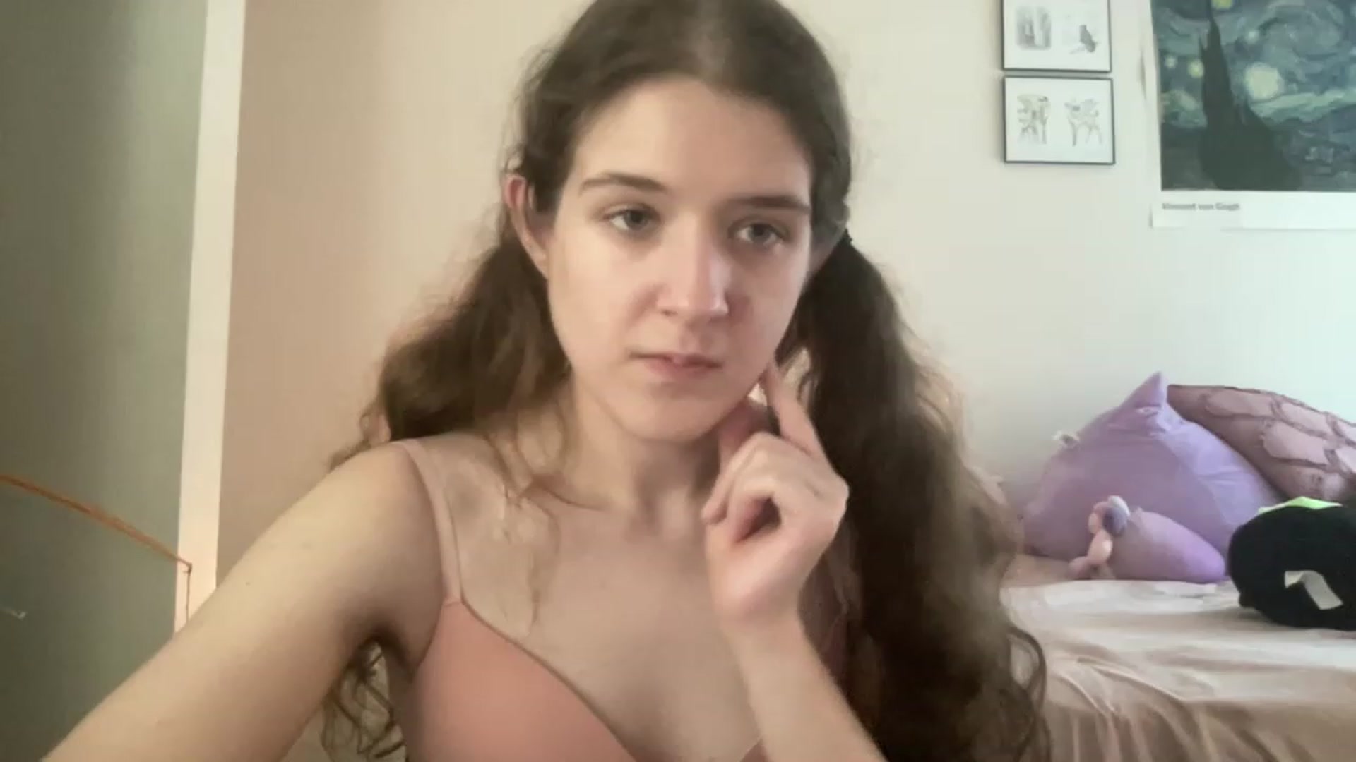 Gallery image thumbnail from Bubbleyum1's myfreecams stream on, 05/22/2023, 22:51 image 18 of 20