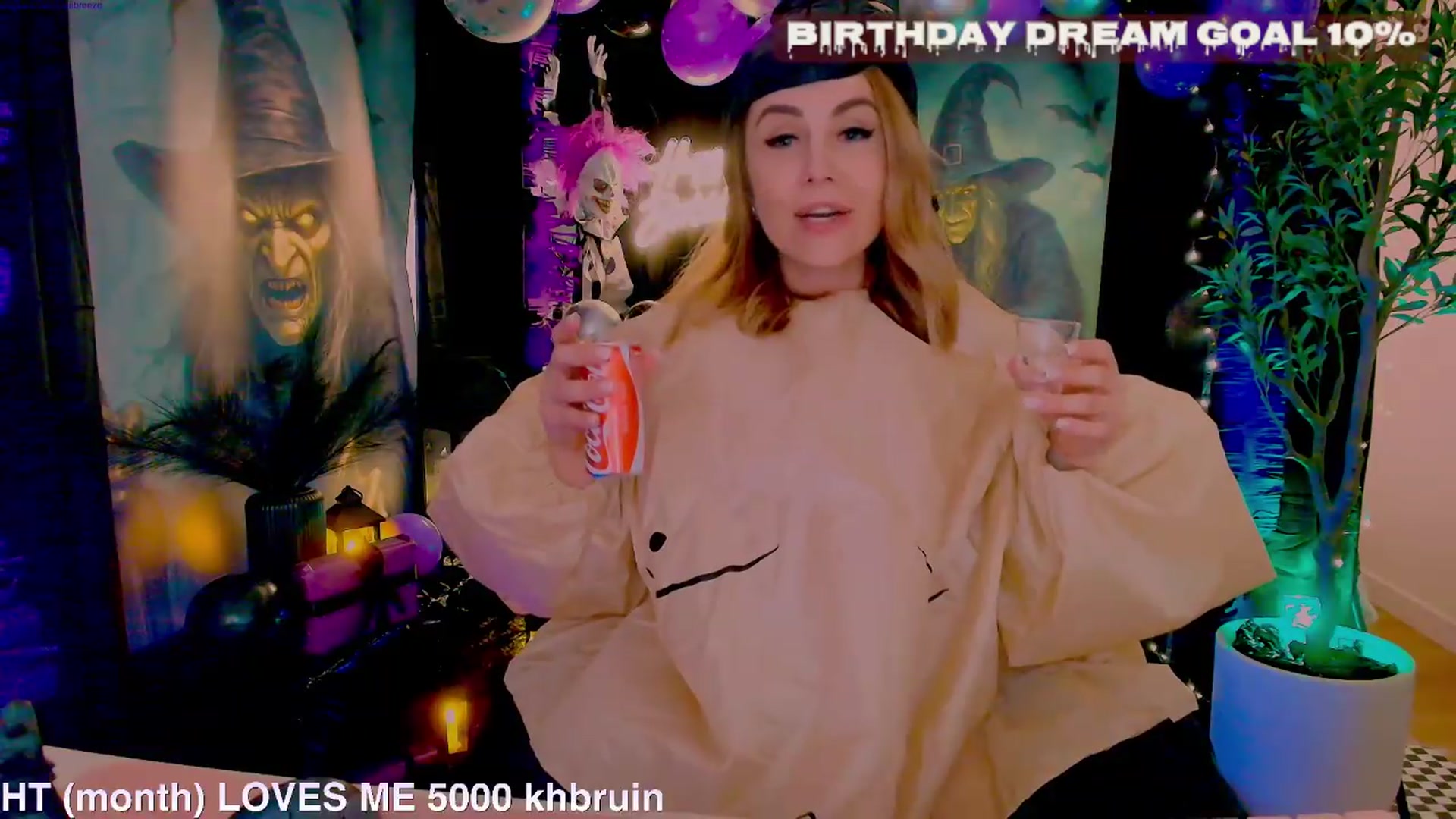 Gallery image thumbnail from BubblyBirthday's myfreecams stream on, 10/04/2026, 02:36 image 4 of 20