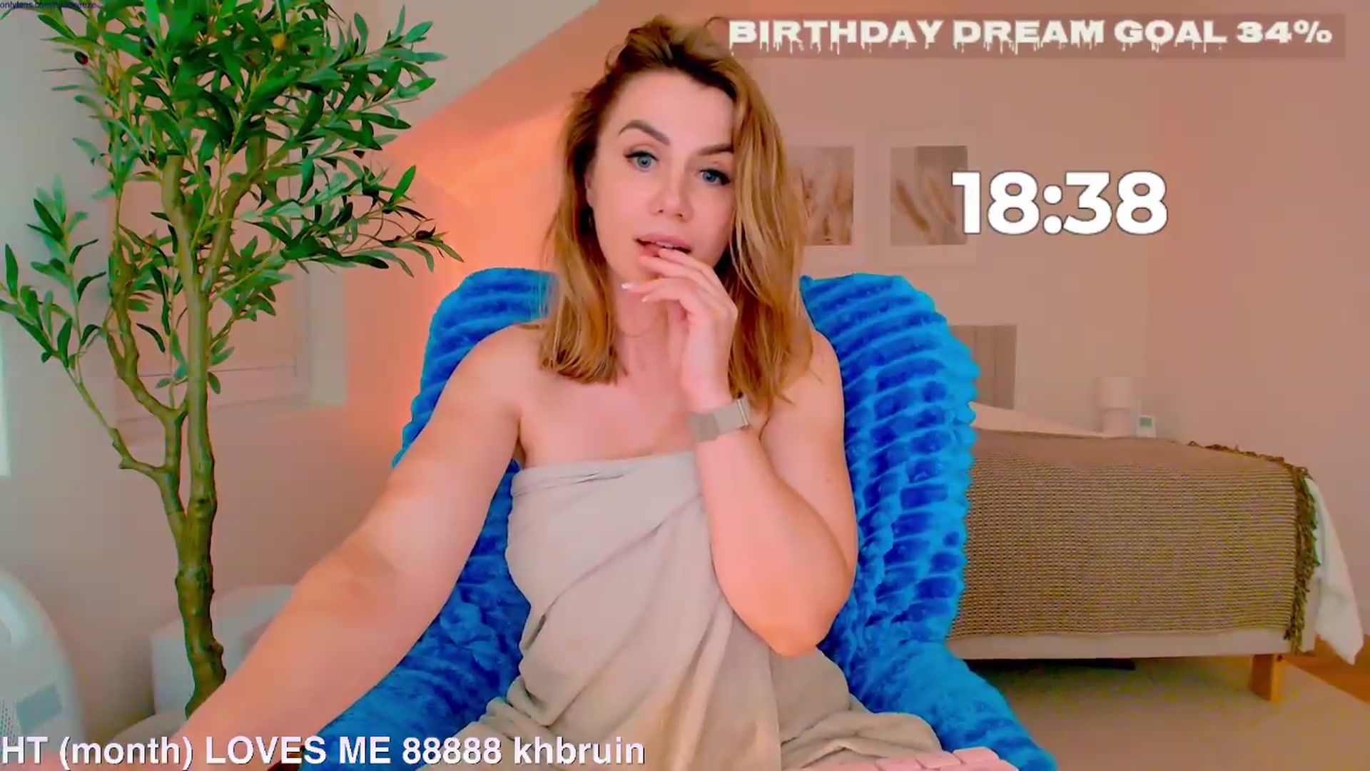 Gallery image thumbnail from BubblyBirthday's myfreecams stream on, 10/08/2026, 24:01 image 20 of 20
