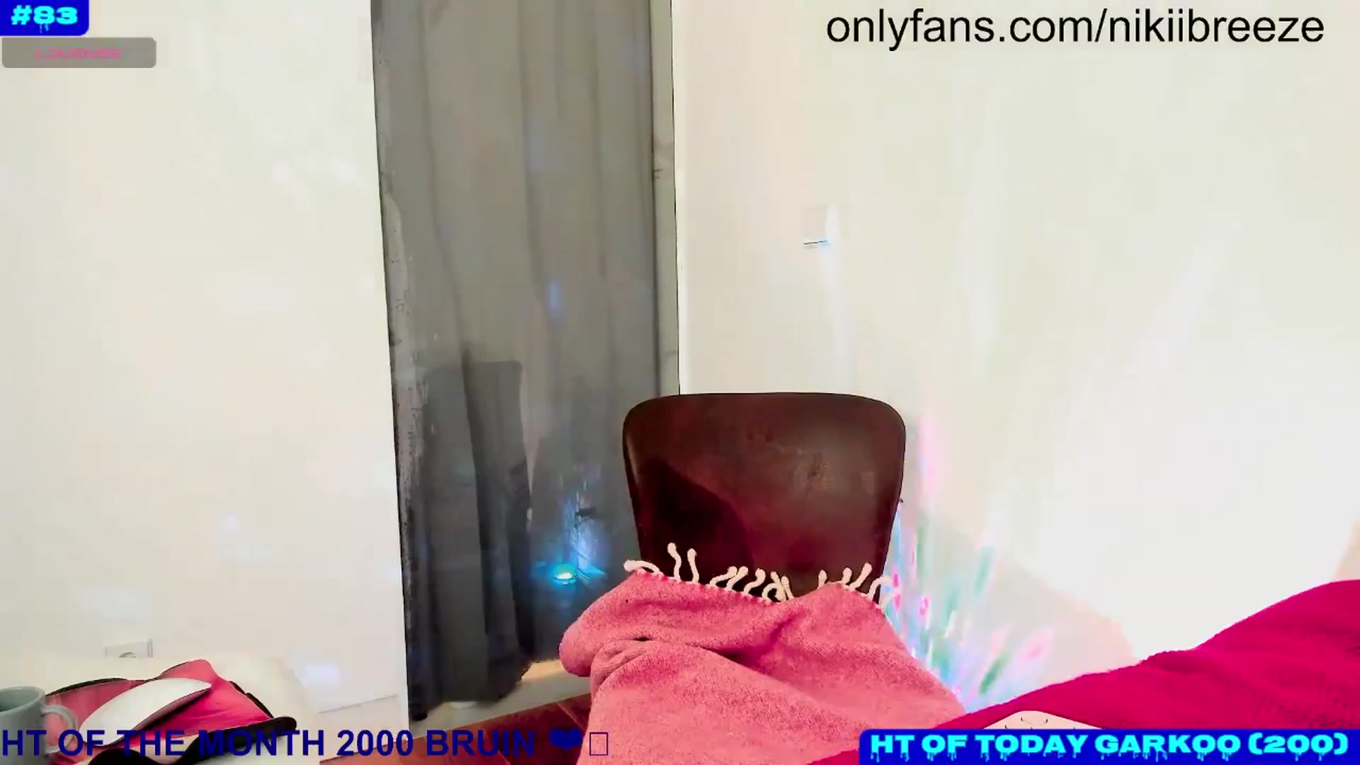 Gallery image thumbnail from BubblyTrouble's myfreecams stream on, 11/03/2024, 19:33 image 11 of 20