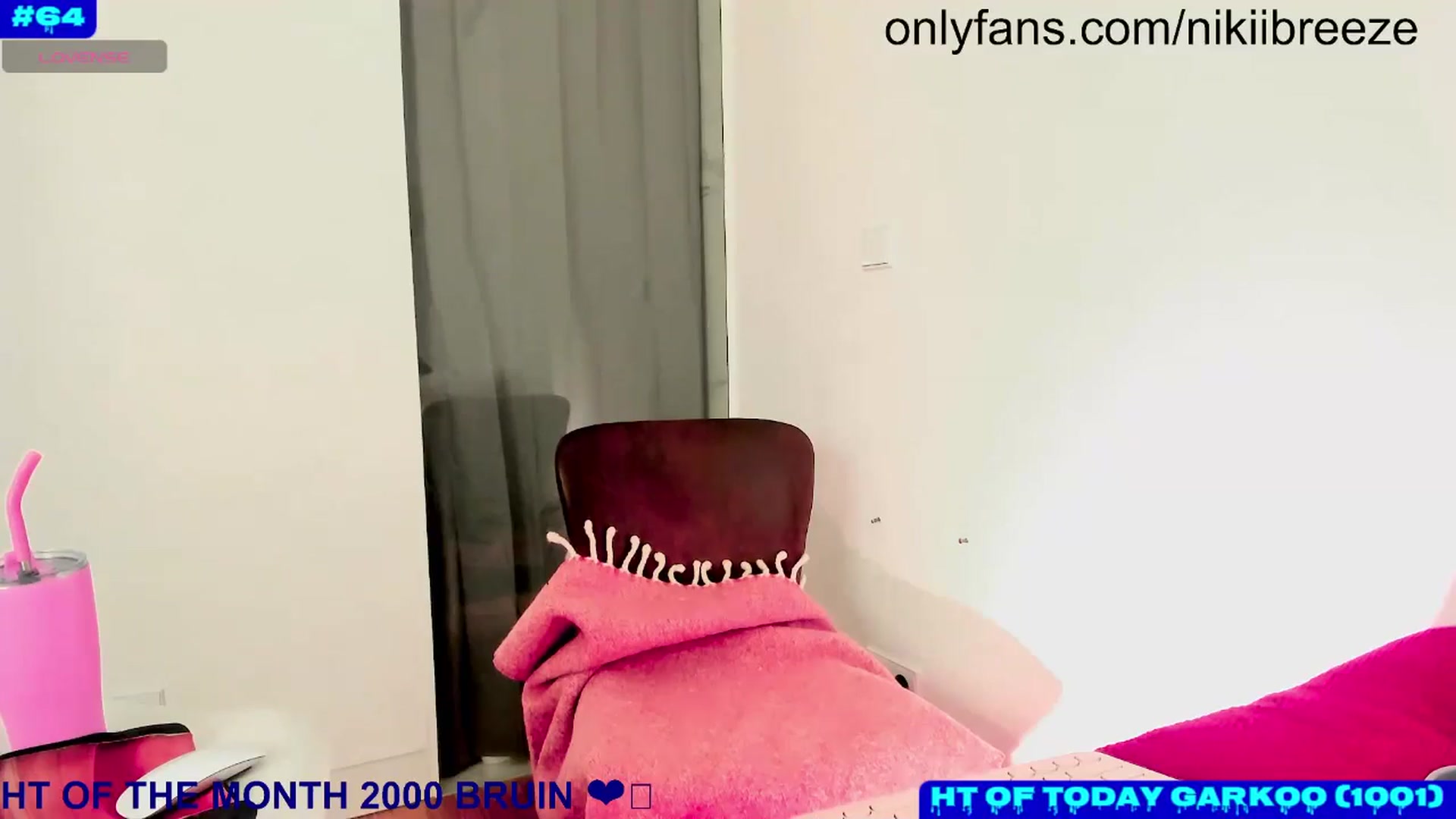 Gallery image thumbnail from BubblyTrouble's myfreecams stream on, 11/03/2024, 22:16 image 11 of 20