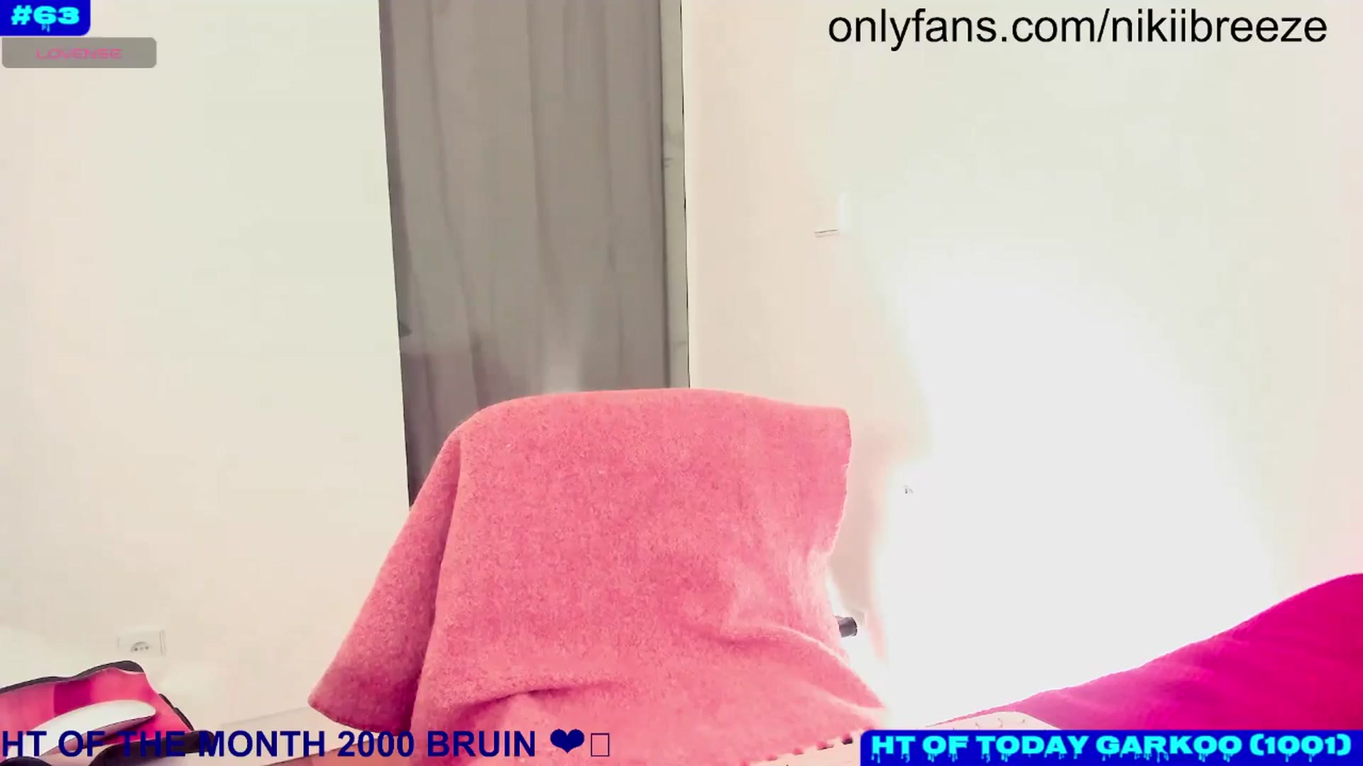 Gallery image thumbnail from BubblyTrouble's myfreecams stream on, 11/04/2024, 02:48 image 1 of 20