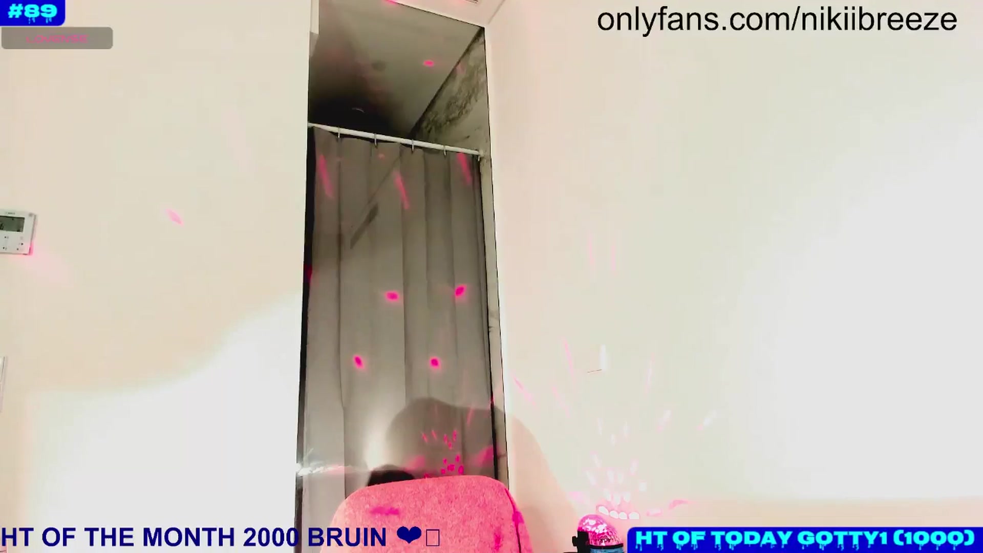 Gallery image thumbnail from BubblyTrouble's myfreecams stream on, 11/08/2024, 23:39 image 4 of 20