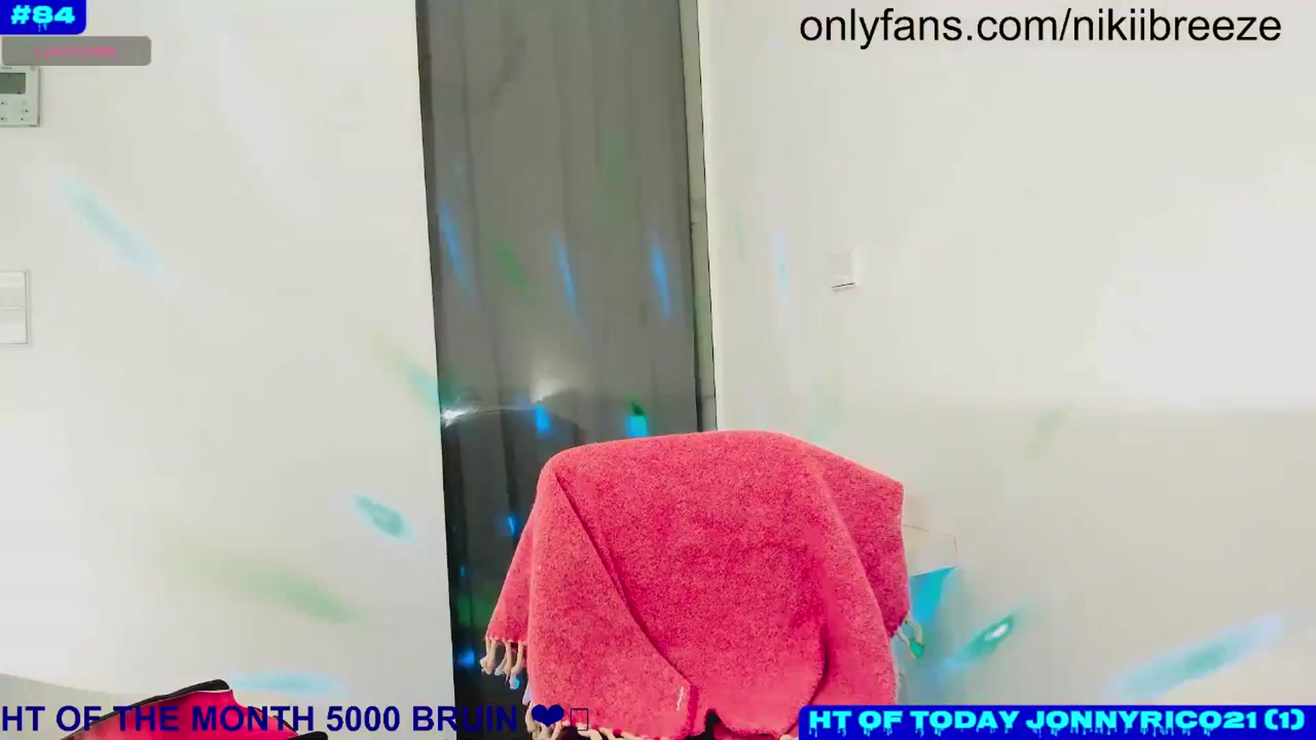 Gallery image thumbnail from BubblyTrouble's myfreecams stream on, 11/13/2024, 19:27 image 7 of 20