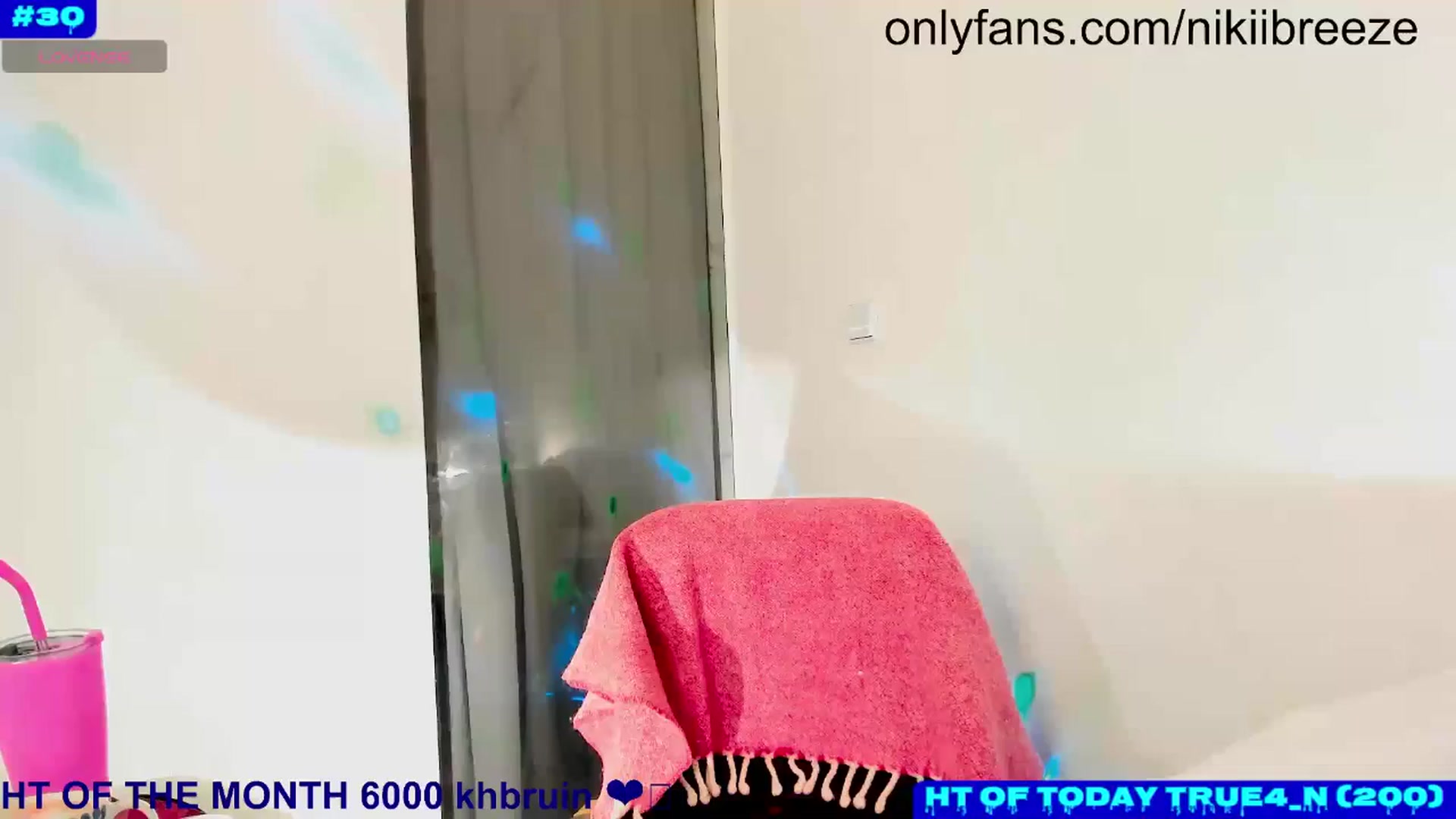 Gallery image thumbnail from BubblyTrouble's myfreecams stream on, 11/22/2024, 22:03 image 2 of 20