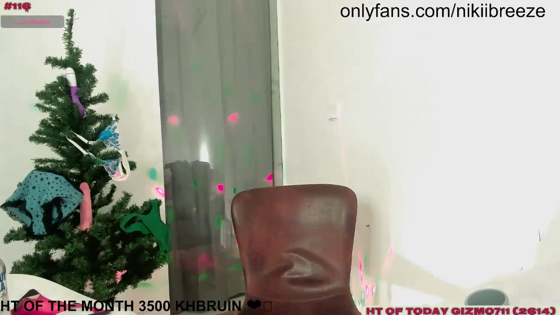 Gallery image thumbnail from BubblyTrouble's myfreecams stream on, 12/11/2024, 02:03 image 20 of 20