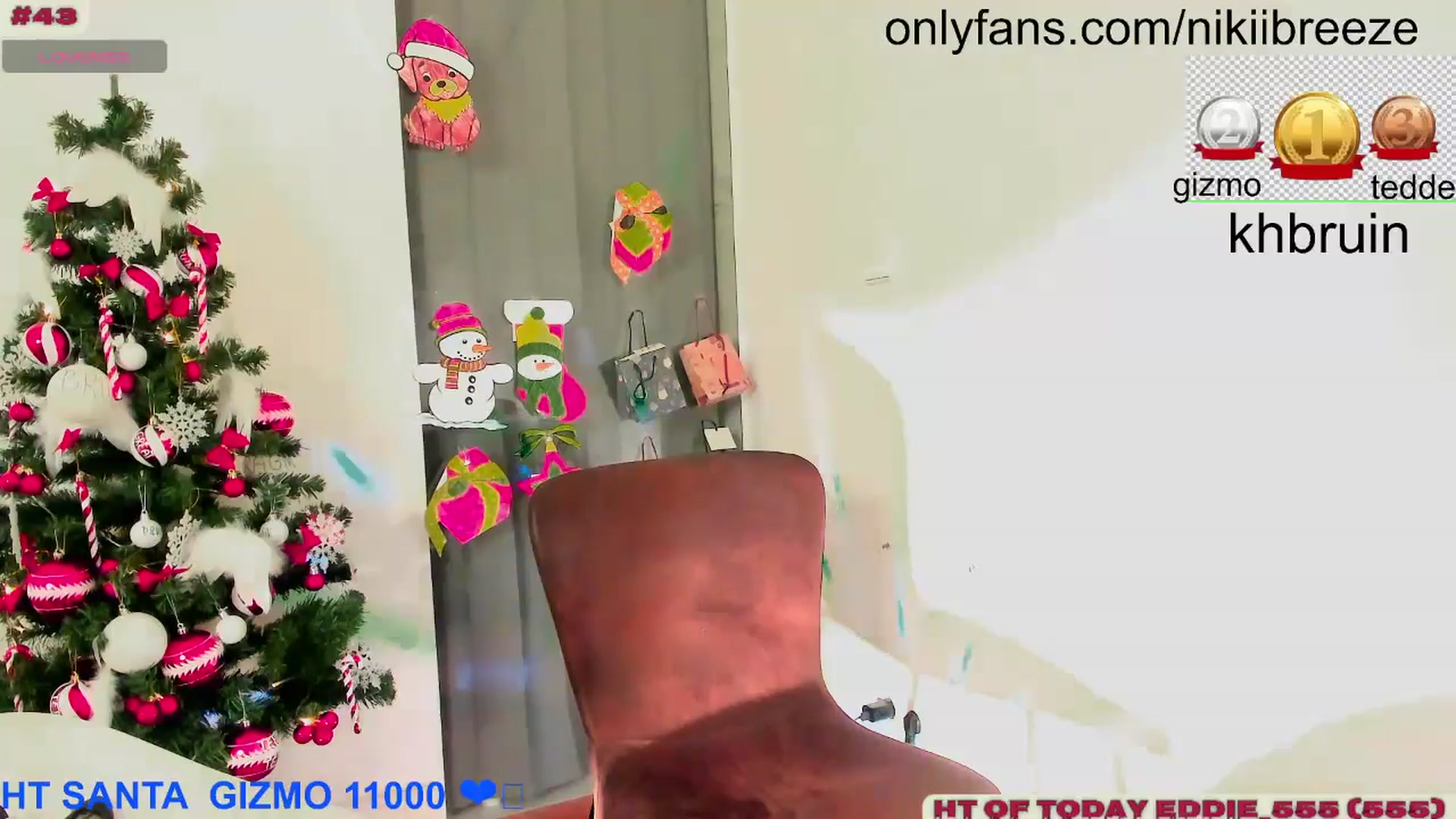 Gallery image thumbnail from BubblyTrouble's myfreecams stream on, 12/16/2024, 01:18 image 14 of 20