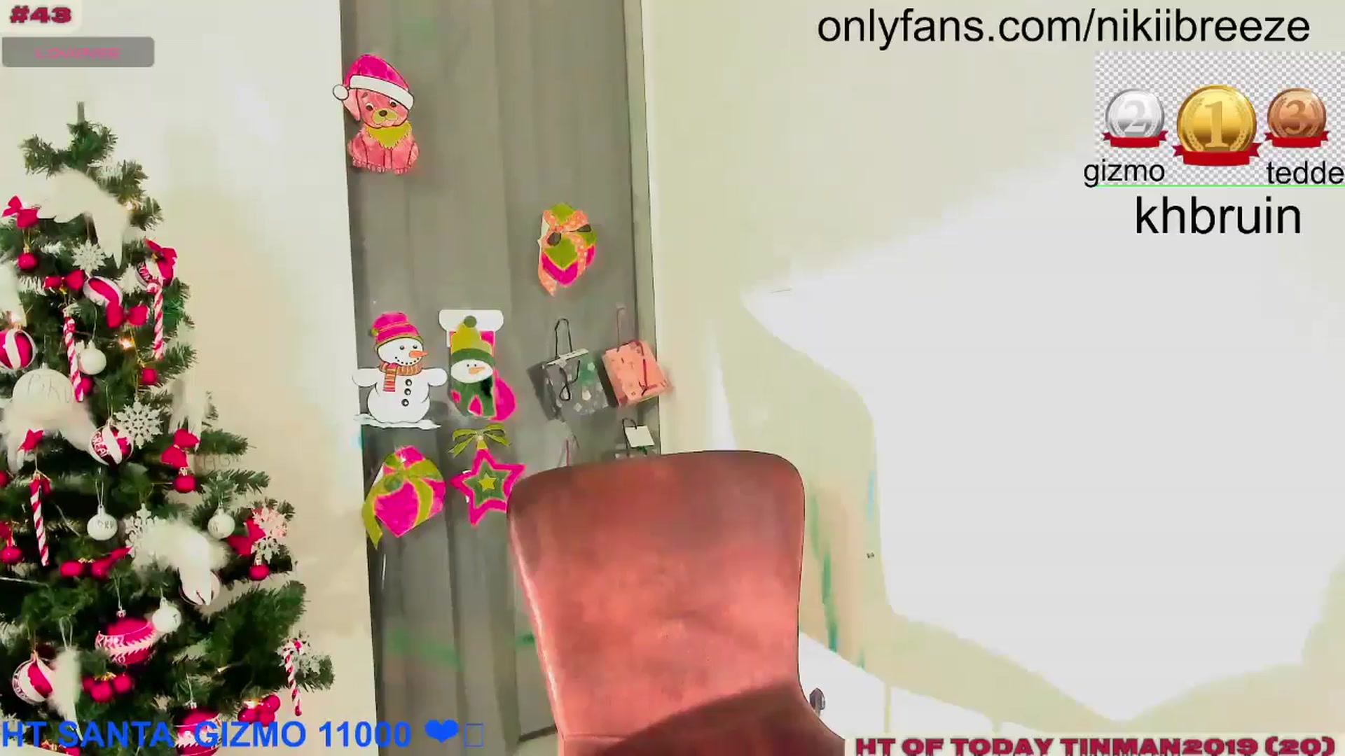 Gallery image thumbnail from BubblyTrouble's myfreecams stream on, 12/16/2024, 01:18 image 2 of 20