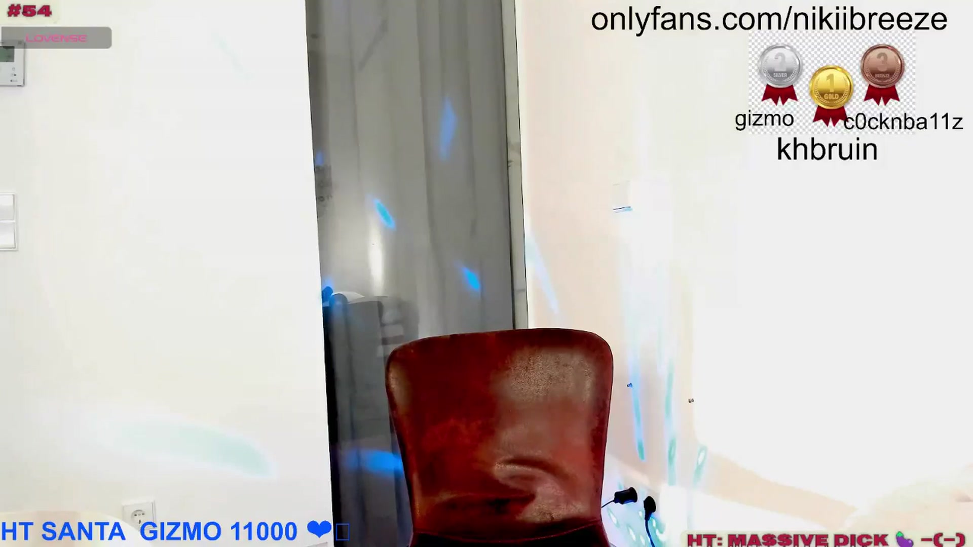Gallery image thumbnail from BubblyTrouble's myfreecams stream on, 12/29/2024, 24:00 image 6 of 20